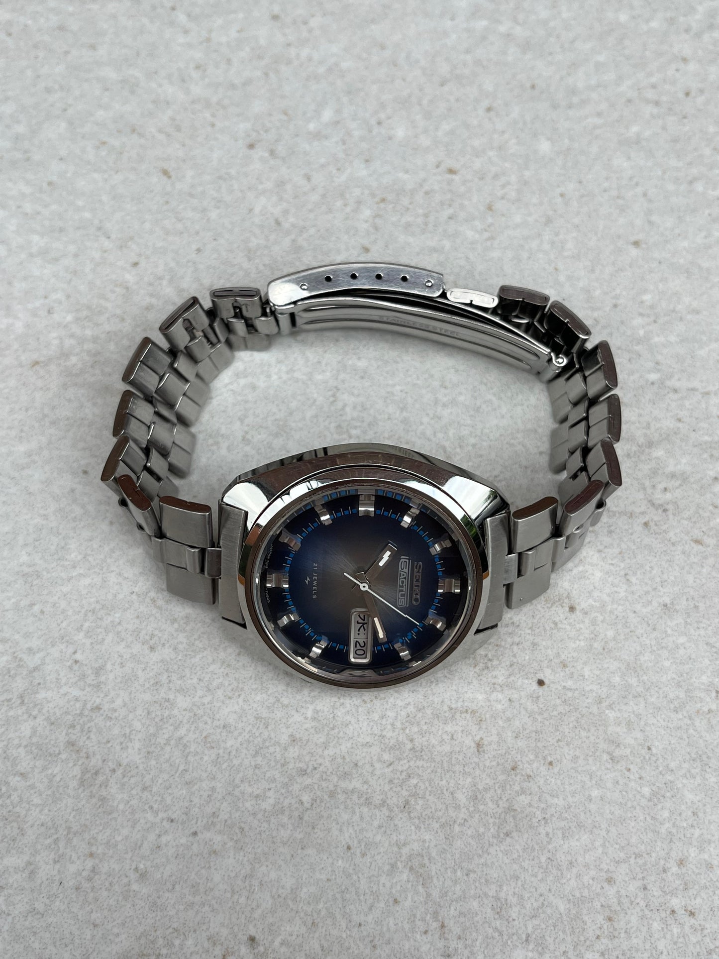 Seiko 5 Actus Automatic Faceted Crystal 7019-7210