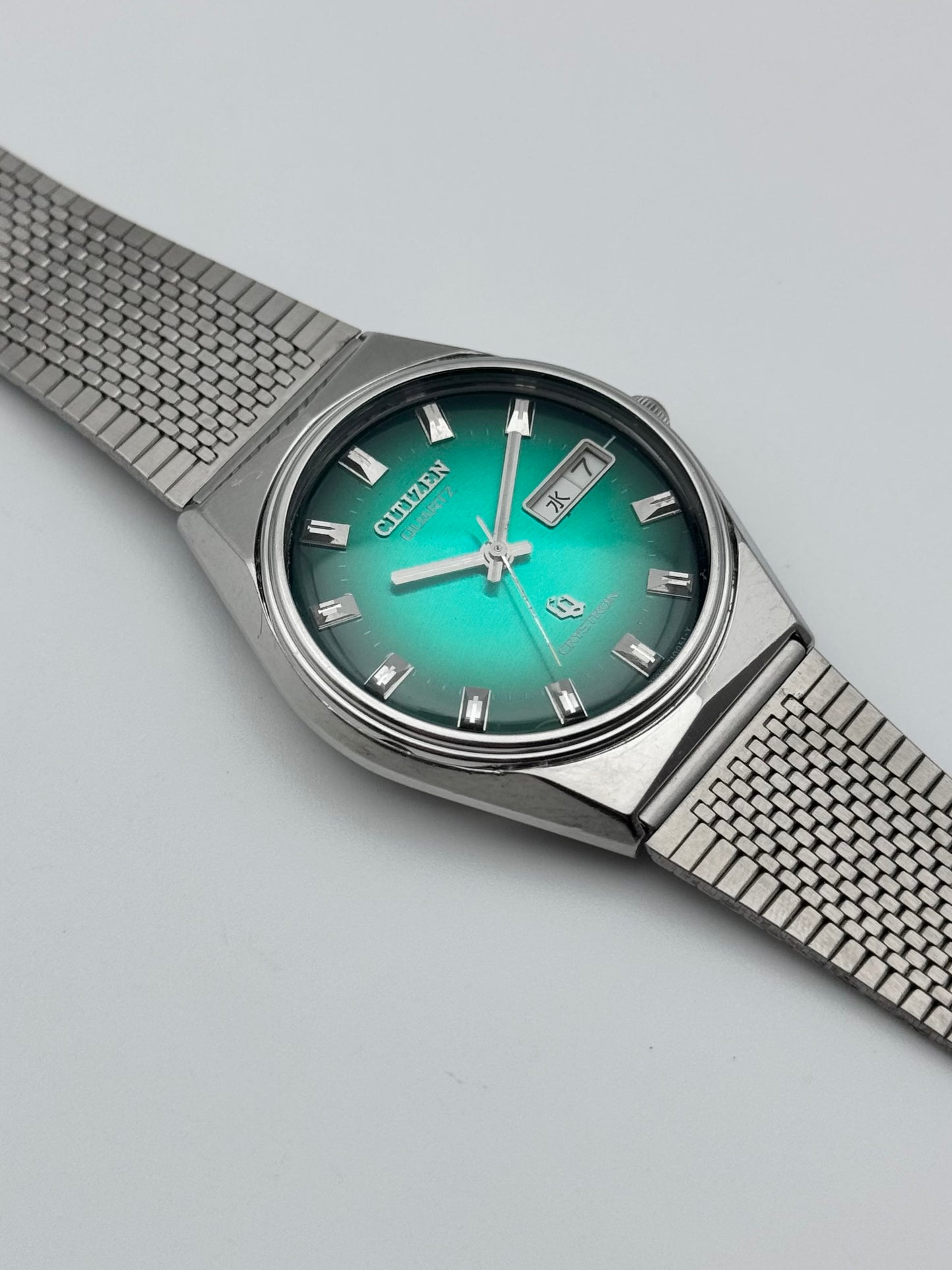 Citizen Cryston Quartz - JDM - Rare Green Dial - 4-710053Y