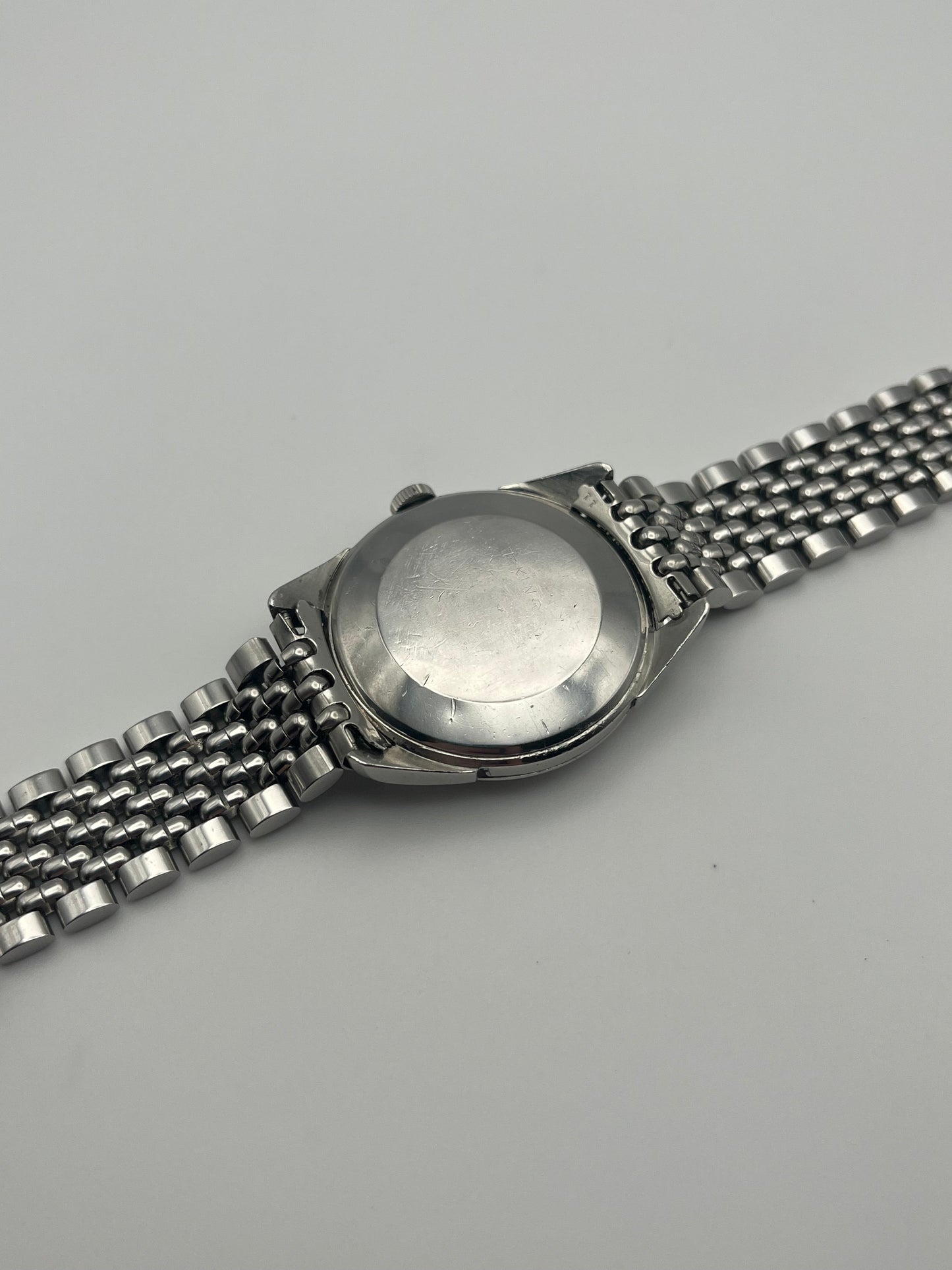 Omega Manual Wind Cal: 284 - Original Beads of Rice Bracelet -  2910-1-SC