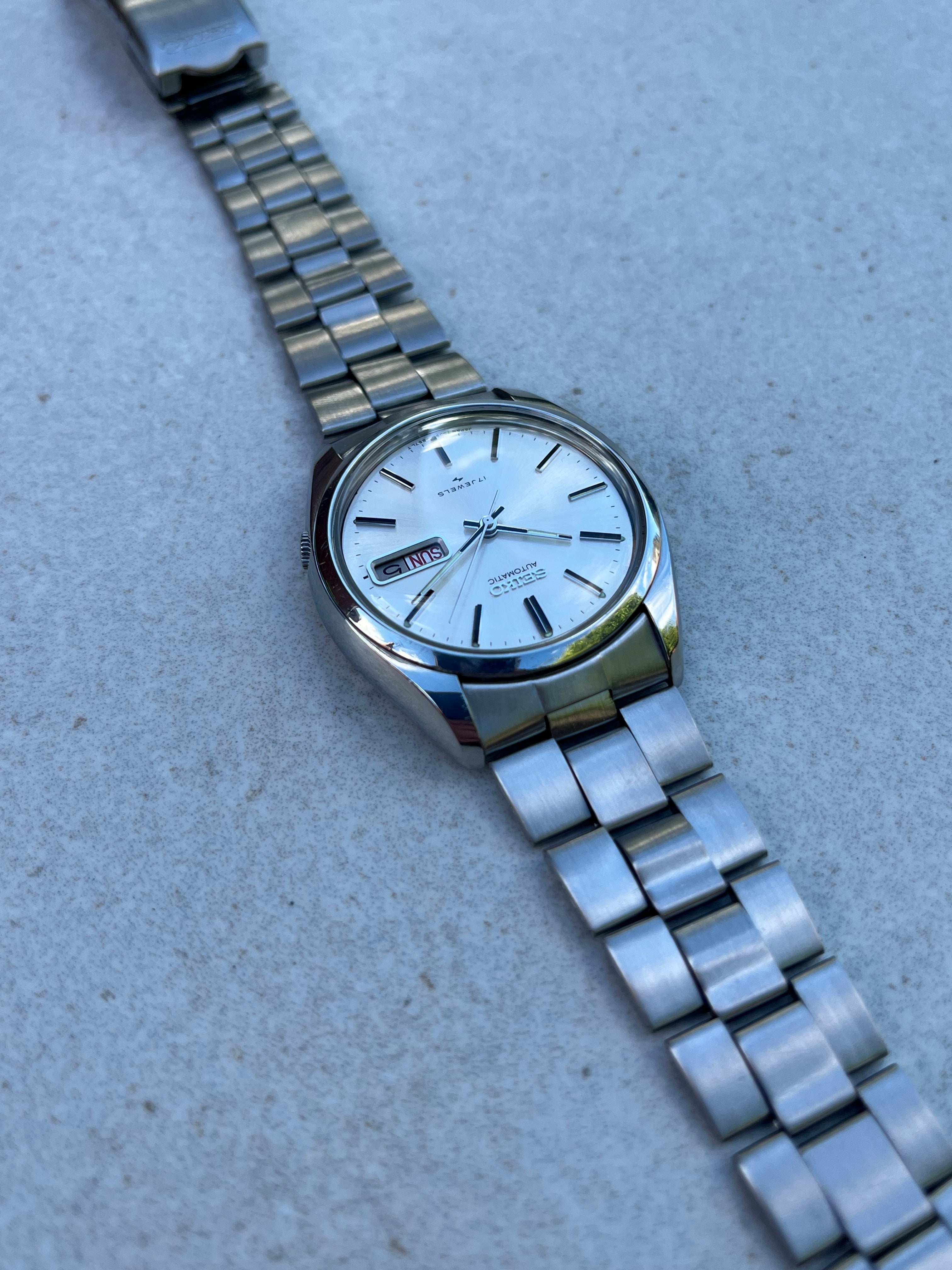 Seiko Automatic 17j 7009 8210