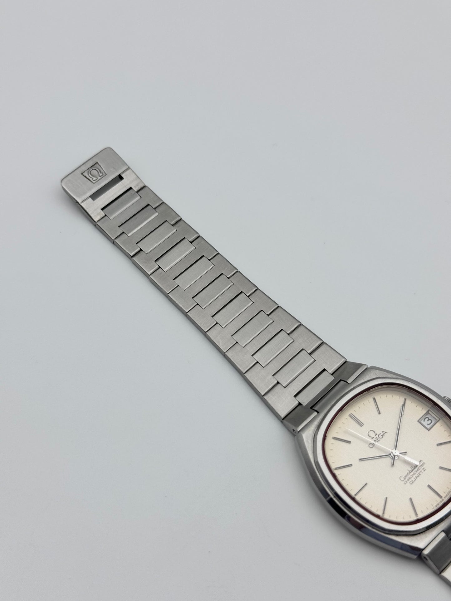 Omega Constellation Chronometer Quartz Date 198.0124 - Original Bracelet