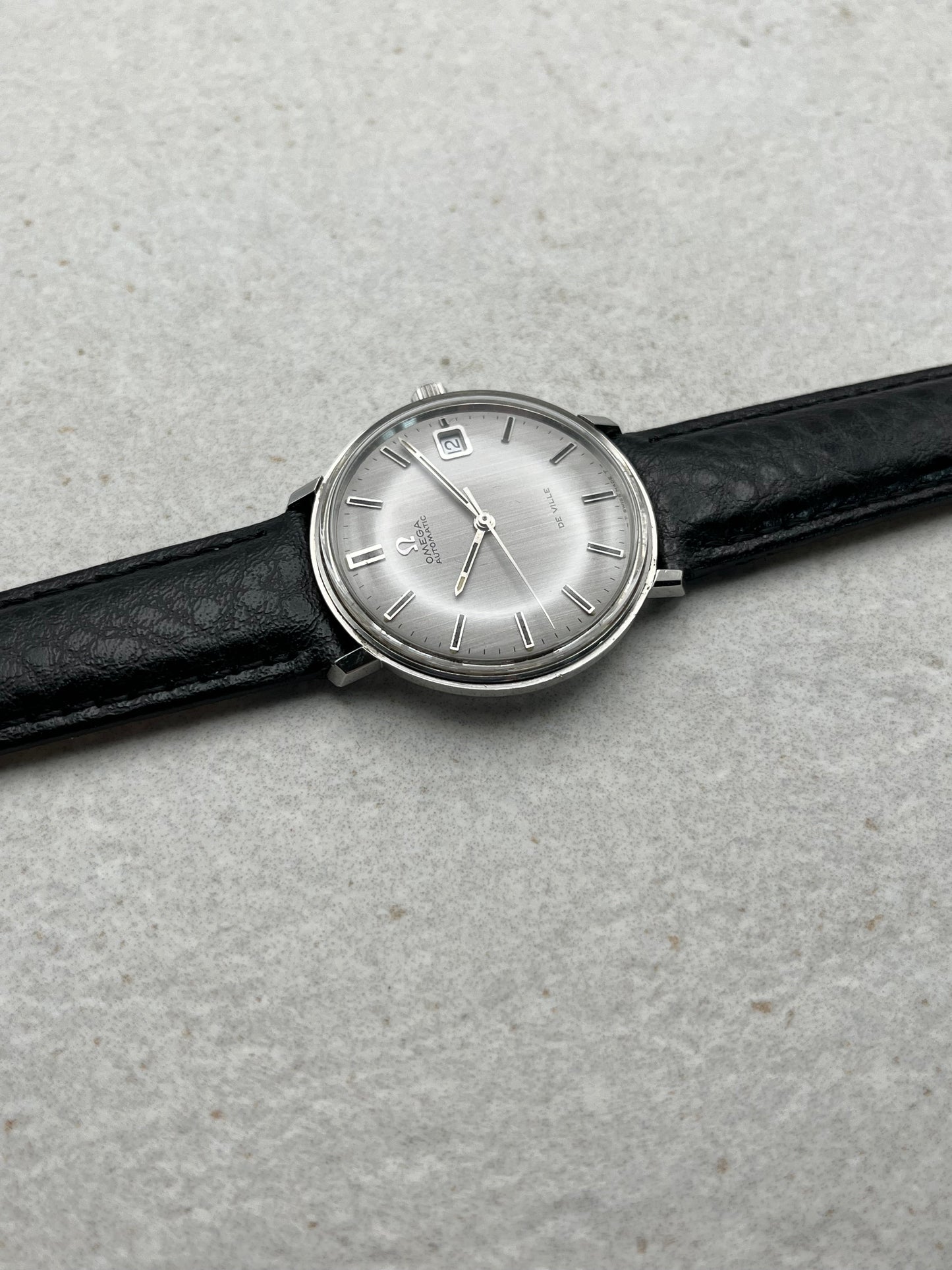 Omega De Ville Automatic Date 166.033