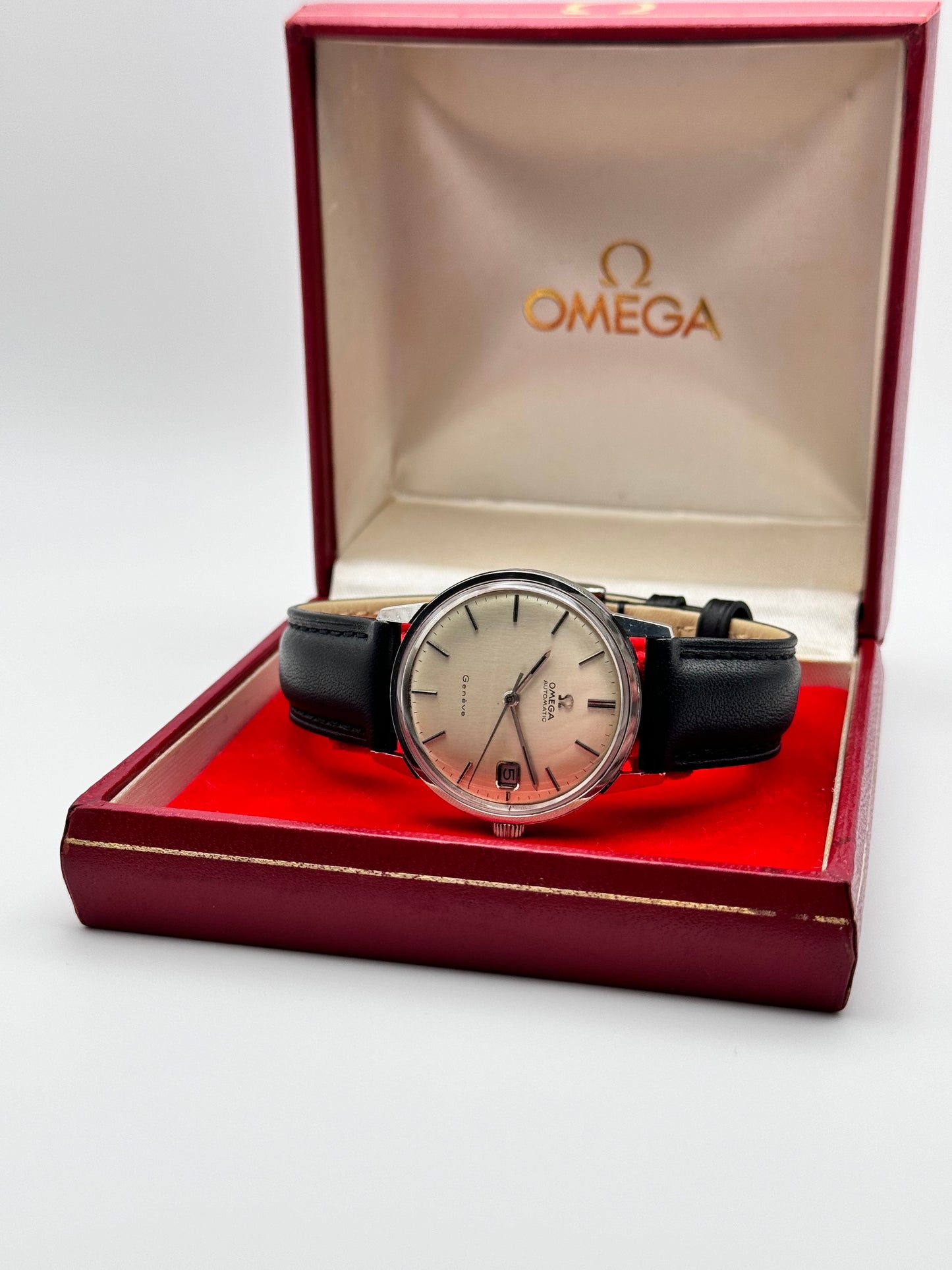 Omega Geneve Automatic 166.037 - Box and Papers