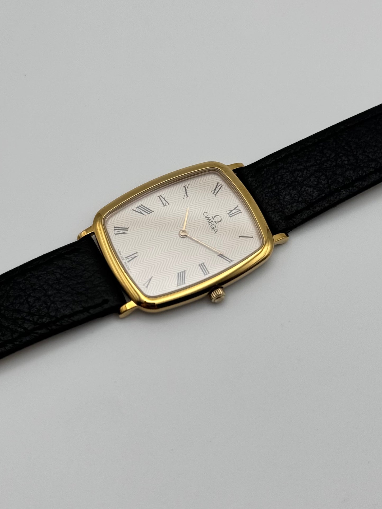 Omega De Ville Tank Quartz 195.0076