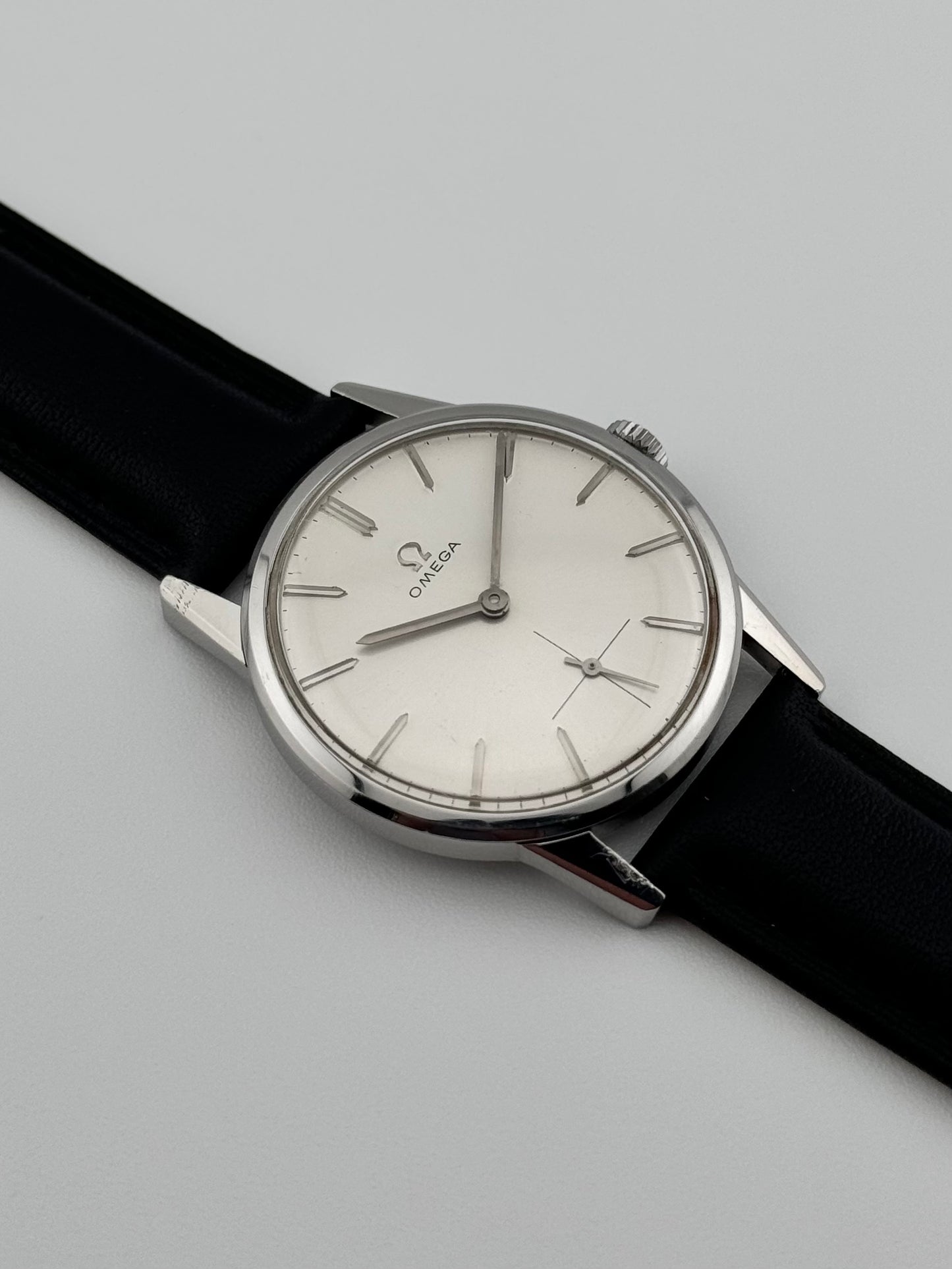 Omega Sub Seconds Manual Wind - 121.001