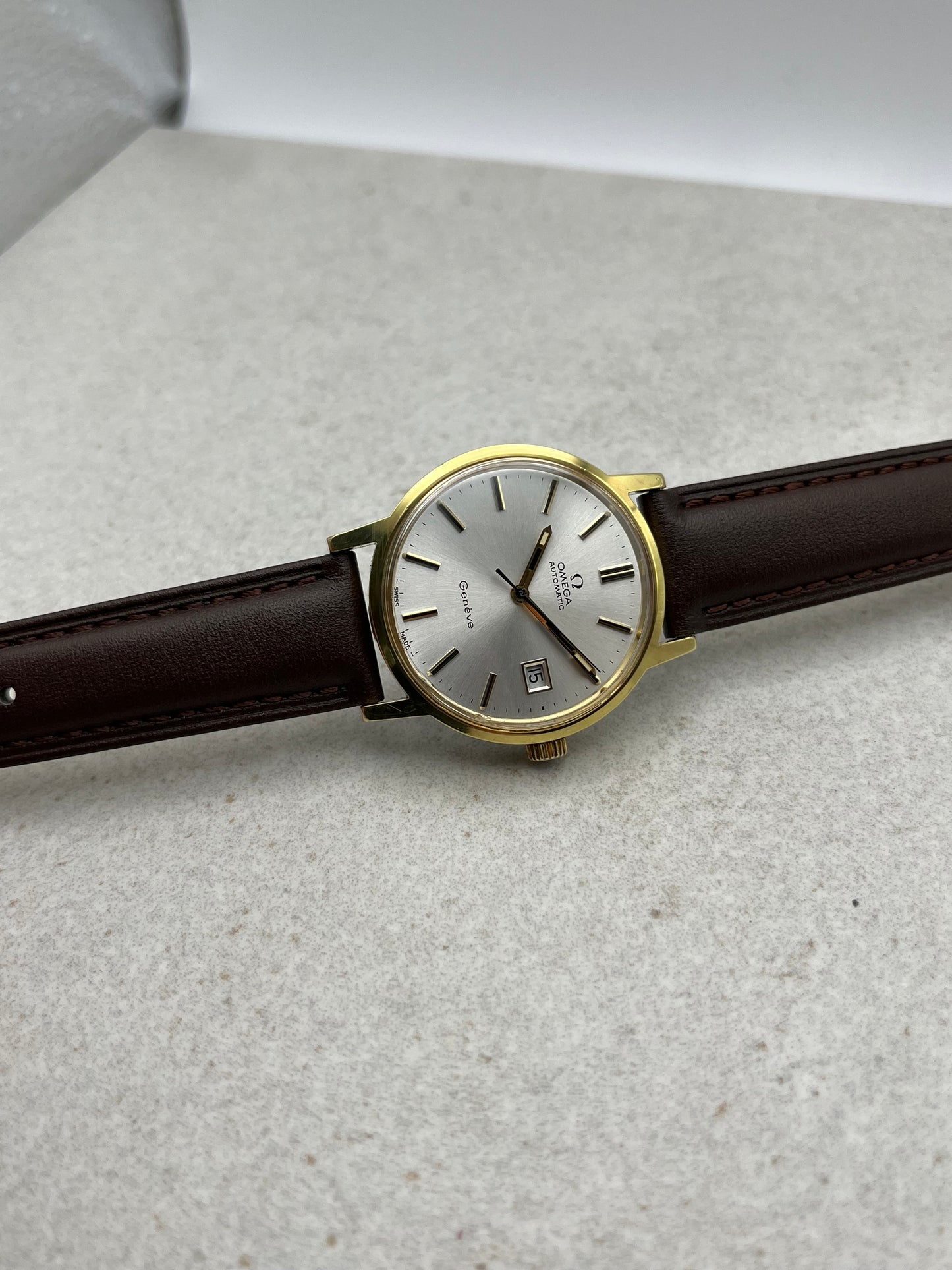 Omega Geneve Automatic Date 166.0098