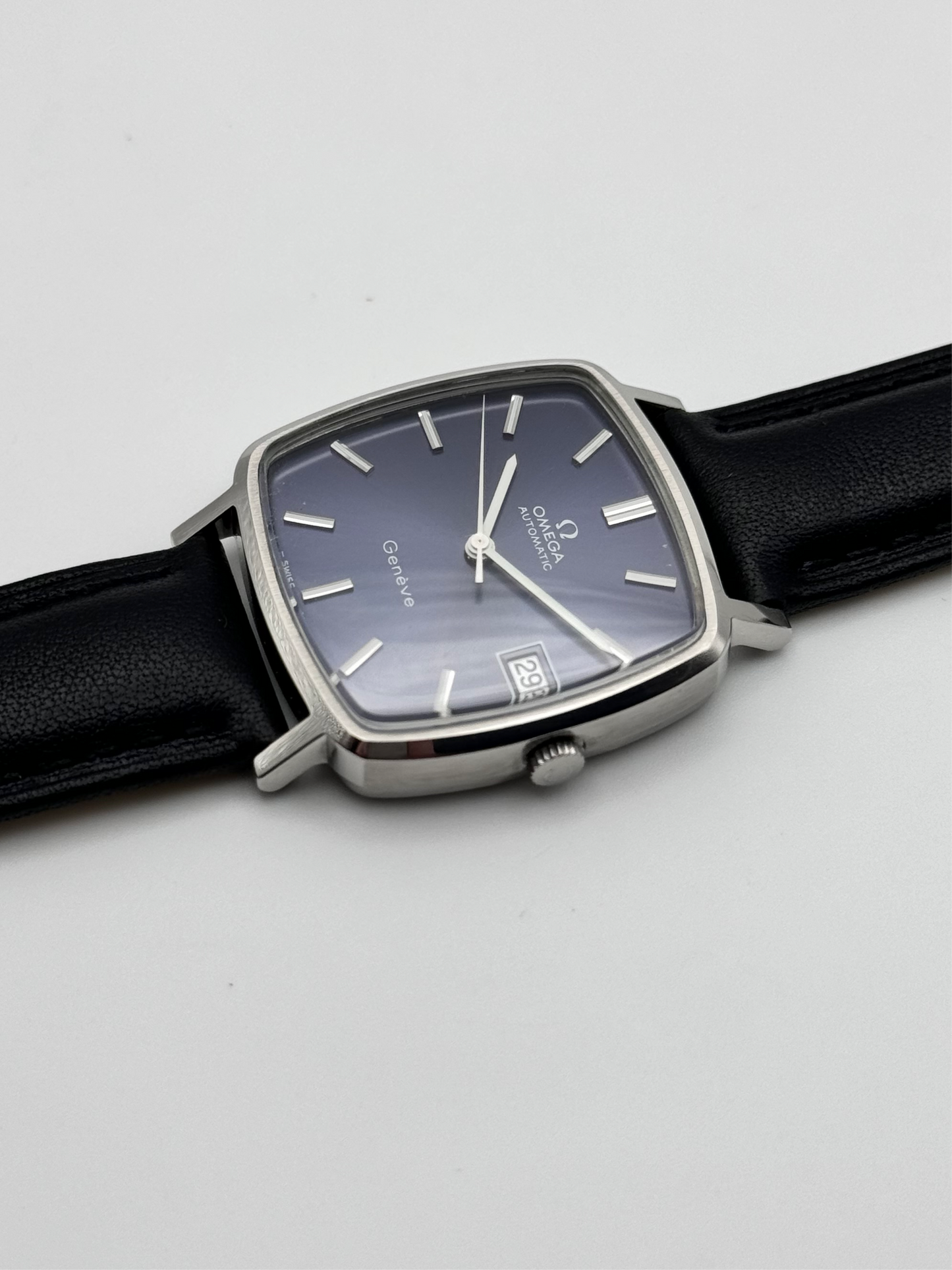 Omega Geneve Automatic Date 162.0060