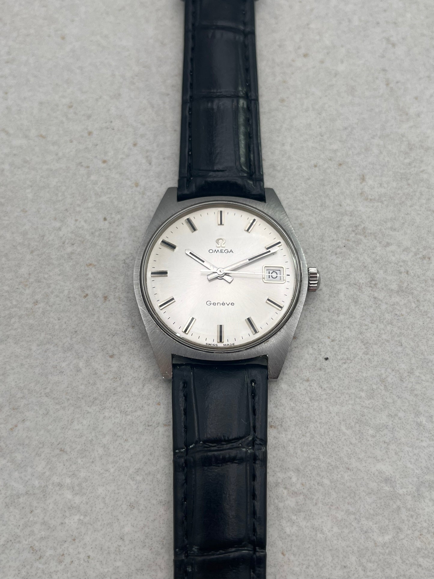 Omega Geneve Date Manual Wind 136.041