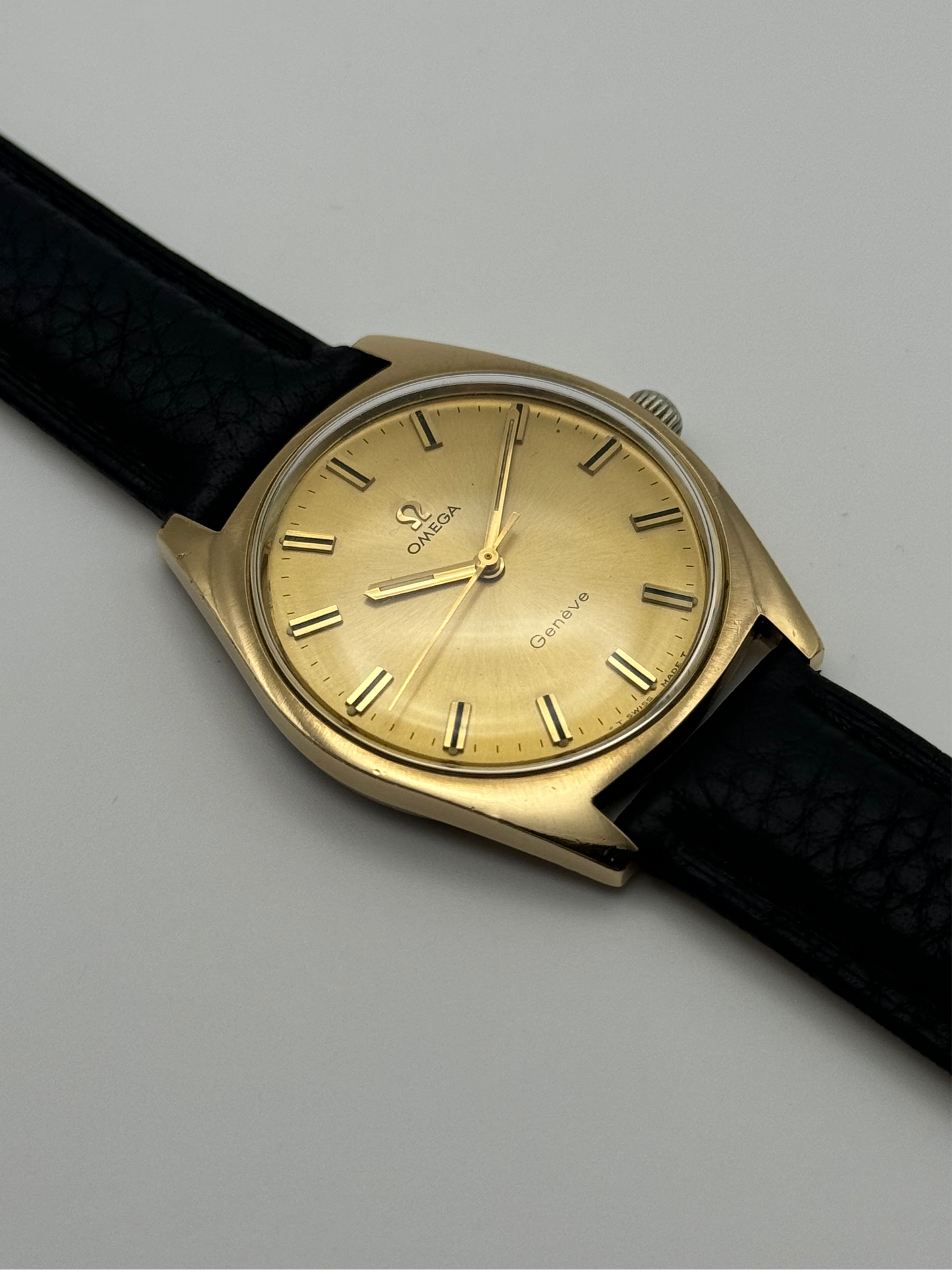 Omega Geneve Manual Wind 135.041