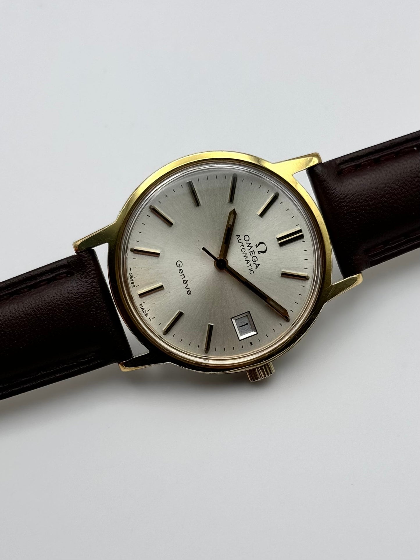 Omega Geneve Automatic Date 166.0163