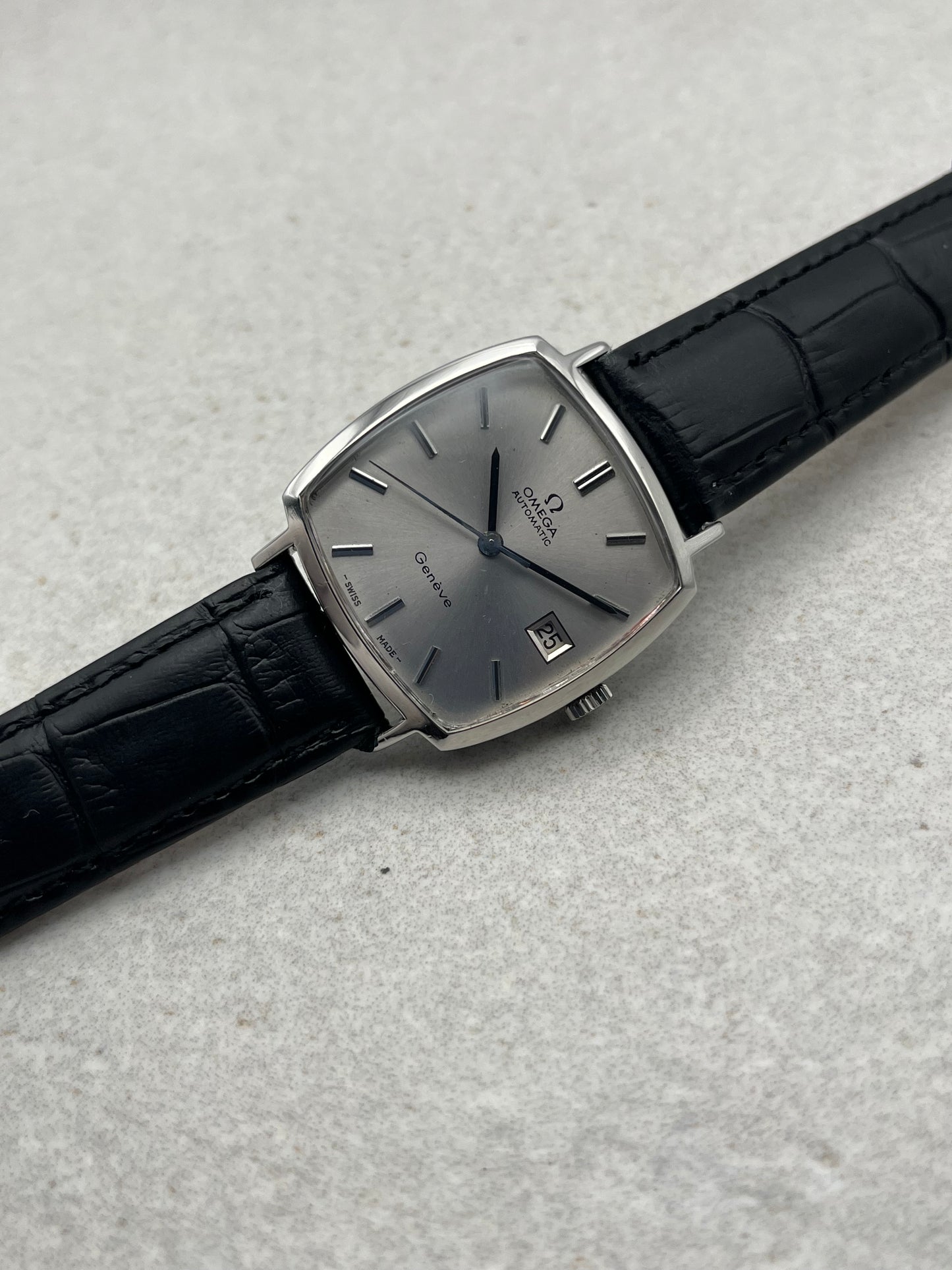 Omega Geneve Automatic Date 162.0042