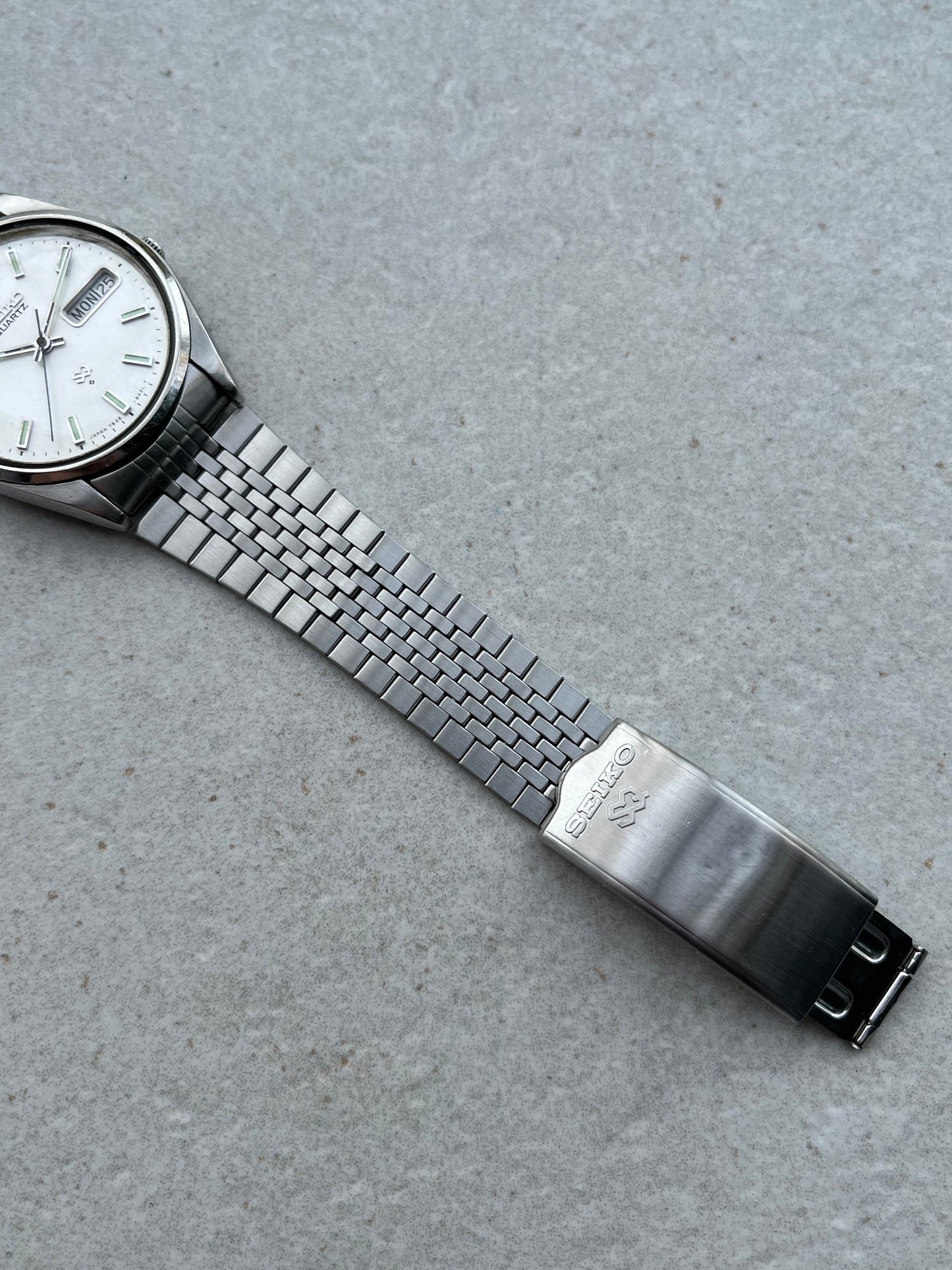 Seiko SQ Quartz 7546-8360