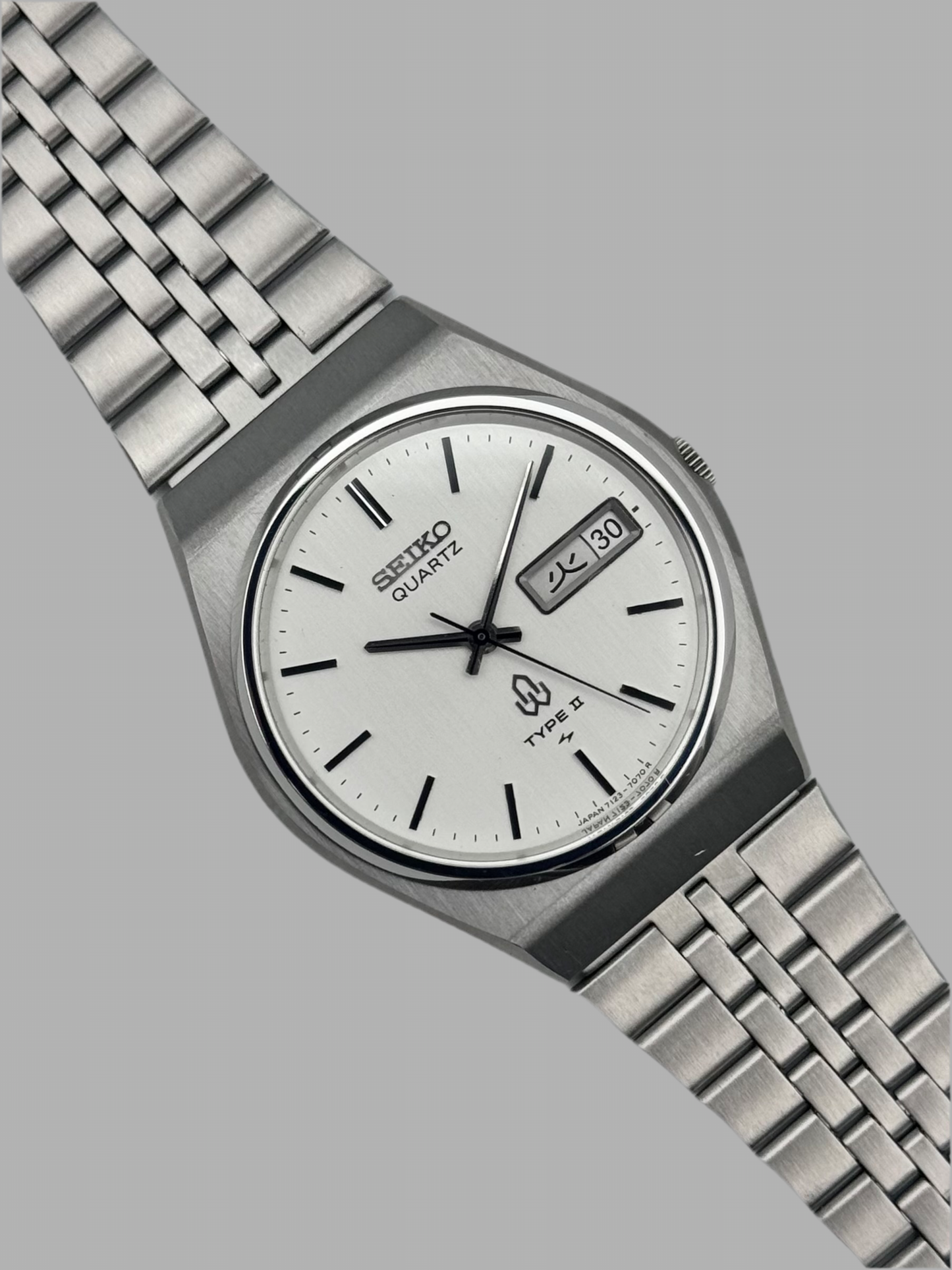 Seiko Type II Quartz JDM Day-Date - 7123-7070