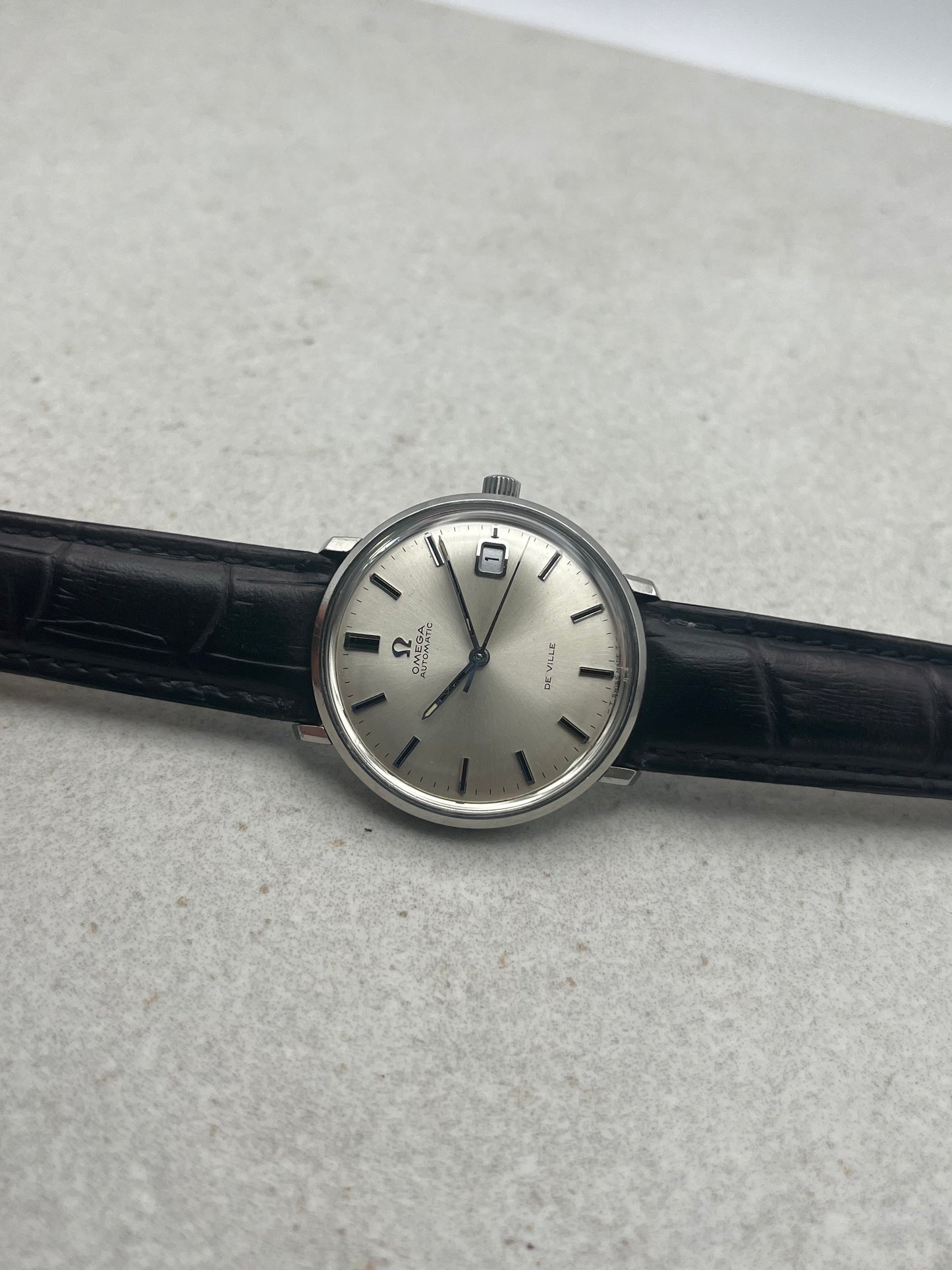 Omega De Ville Automatic Date 166.033