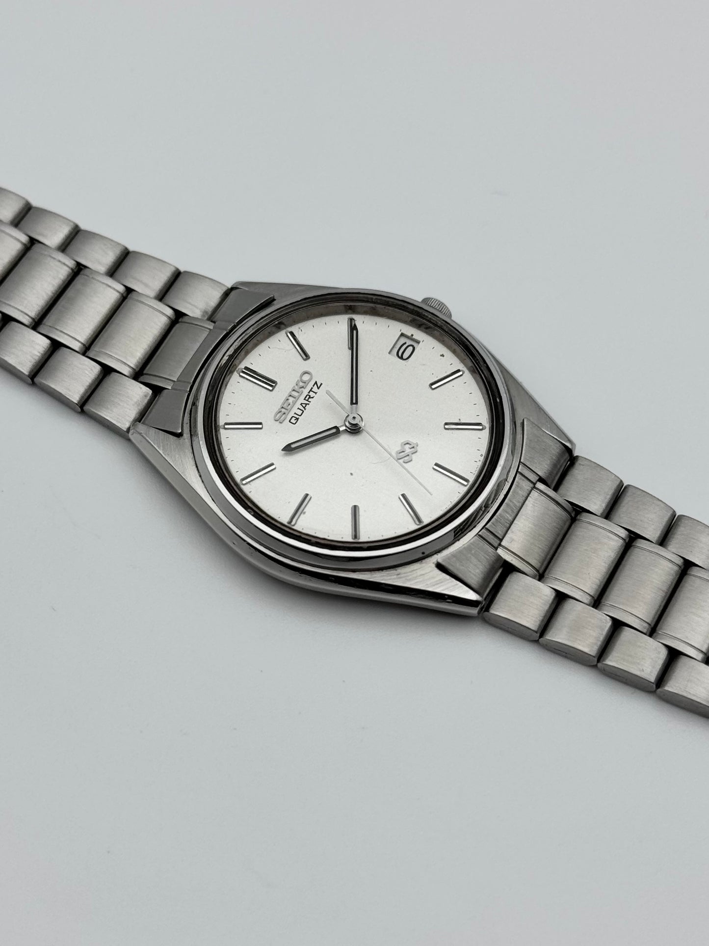 Seiko SQ Quartz 8122-6000