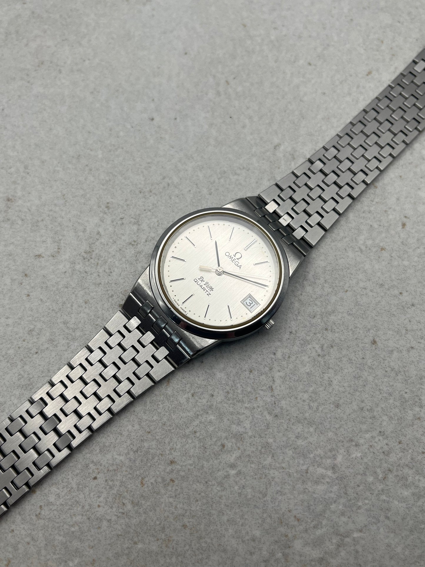 Omega DeVille Quartz Date 195.0159