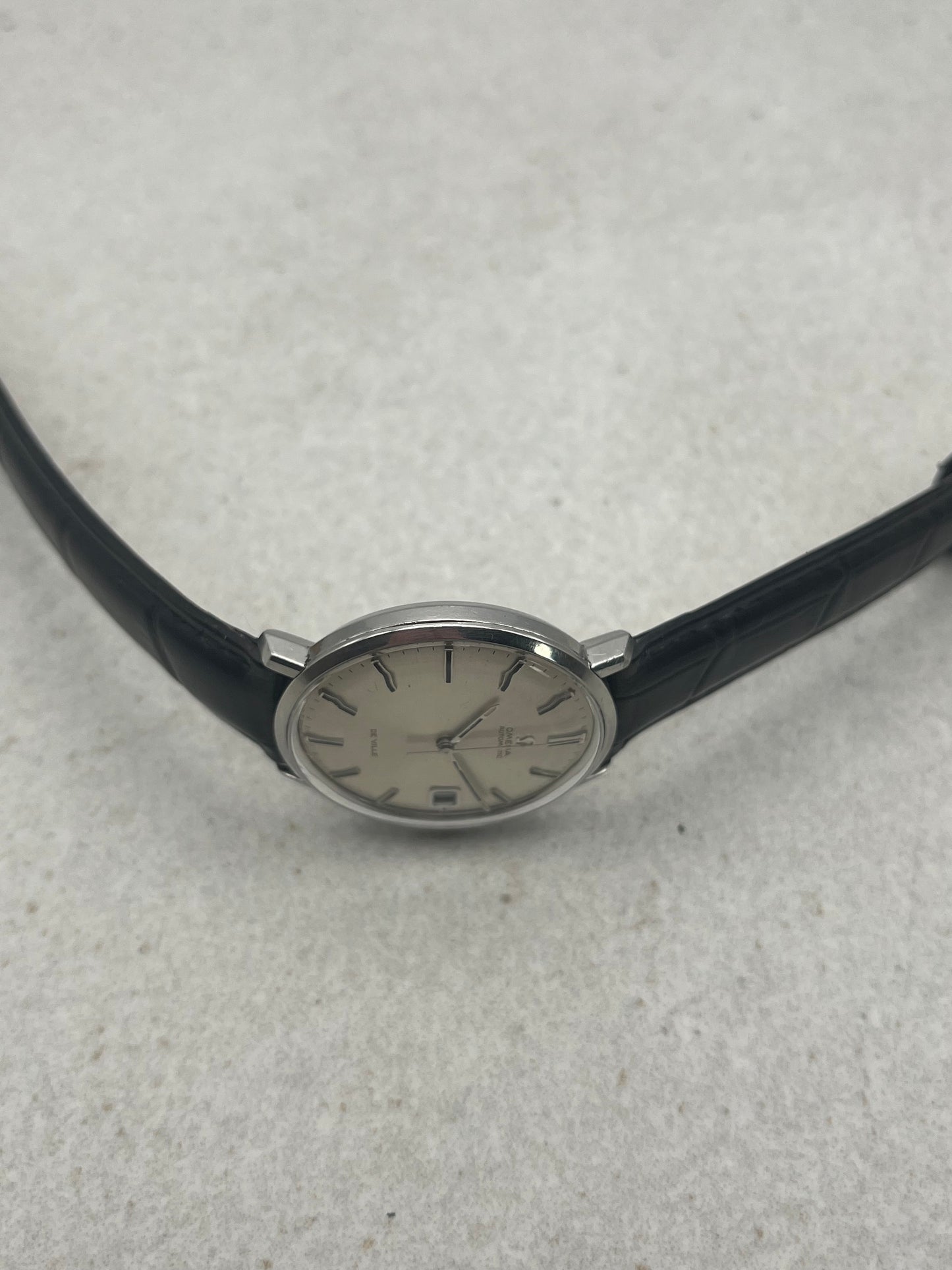 Omega De Ville Automatic Date 166.033