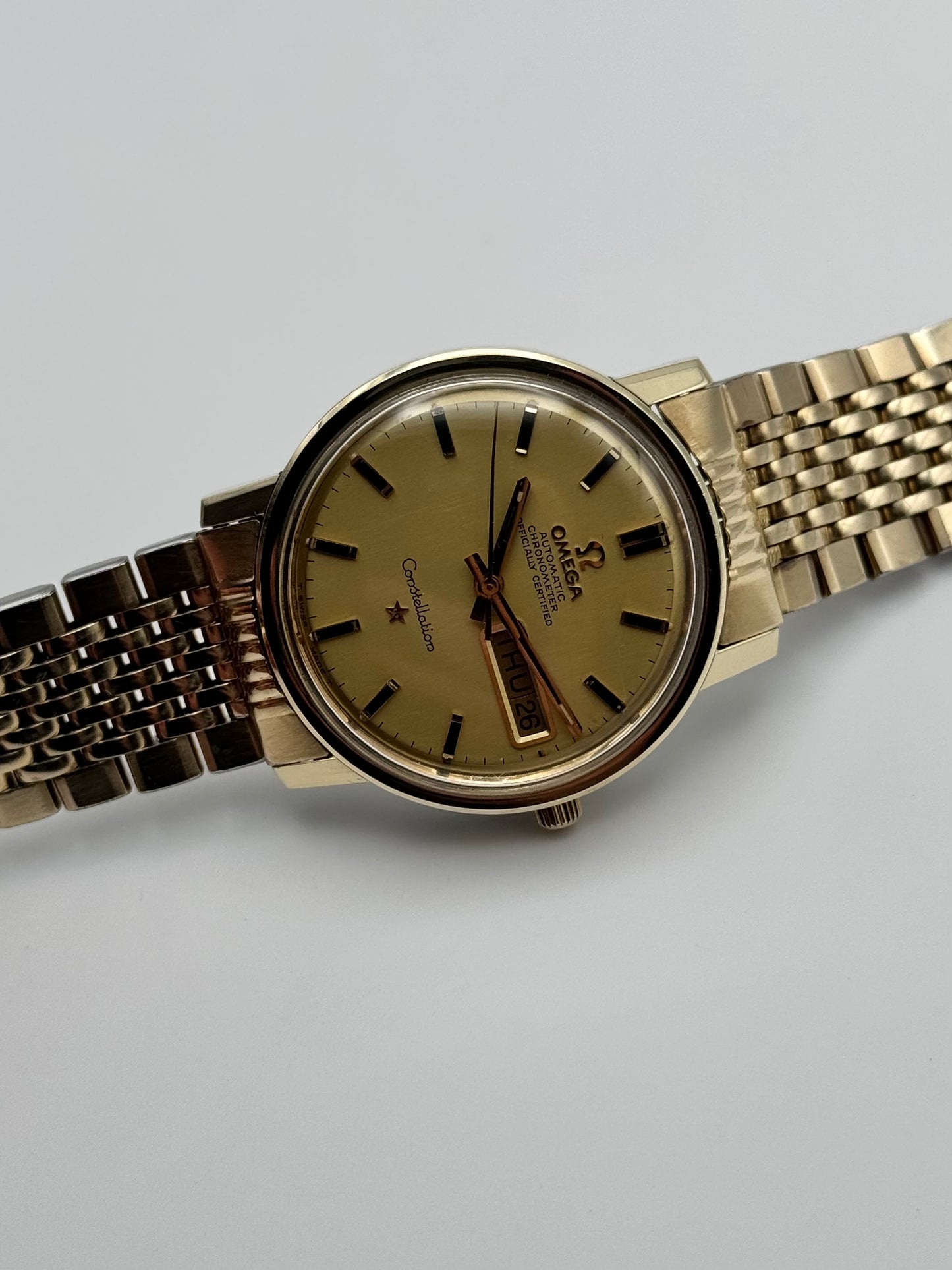 Omega Constellation Chronometer Automatic Day-Date 168.016