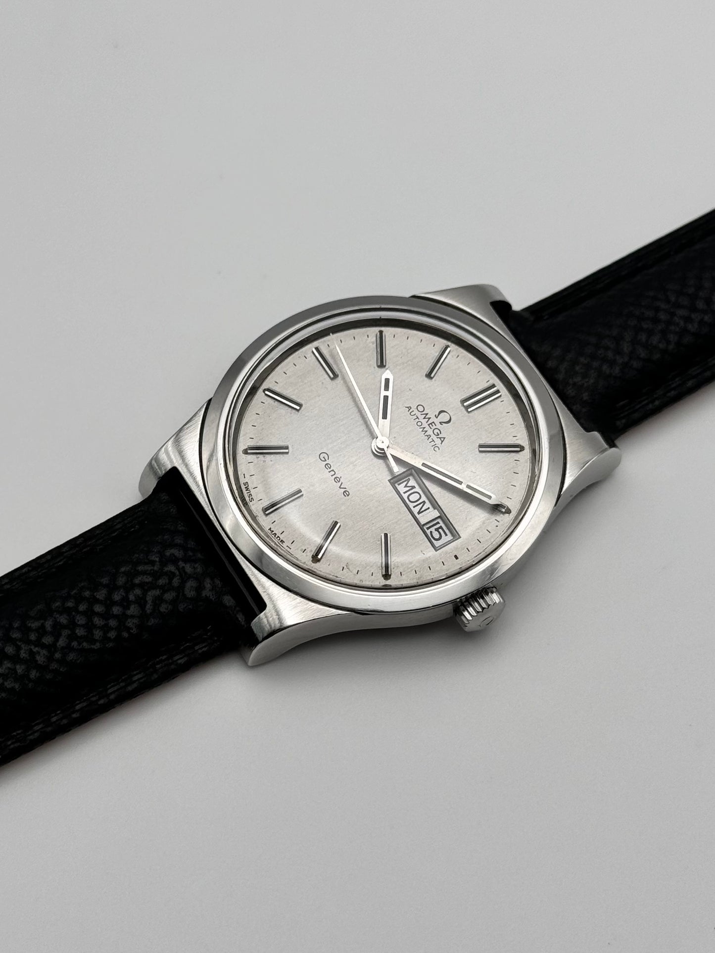 Omega Geneve Day-Date Automatic 166.0169