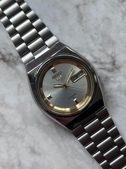 Seiko 5 Automatic Ultra Rare Arabic 7009-8970