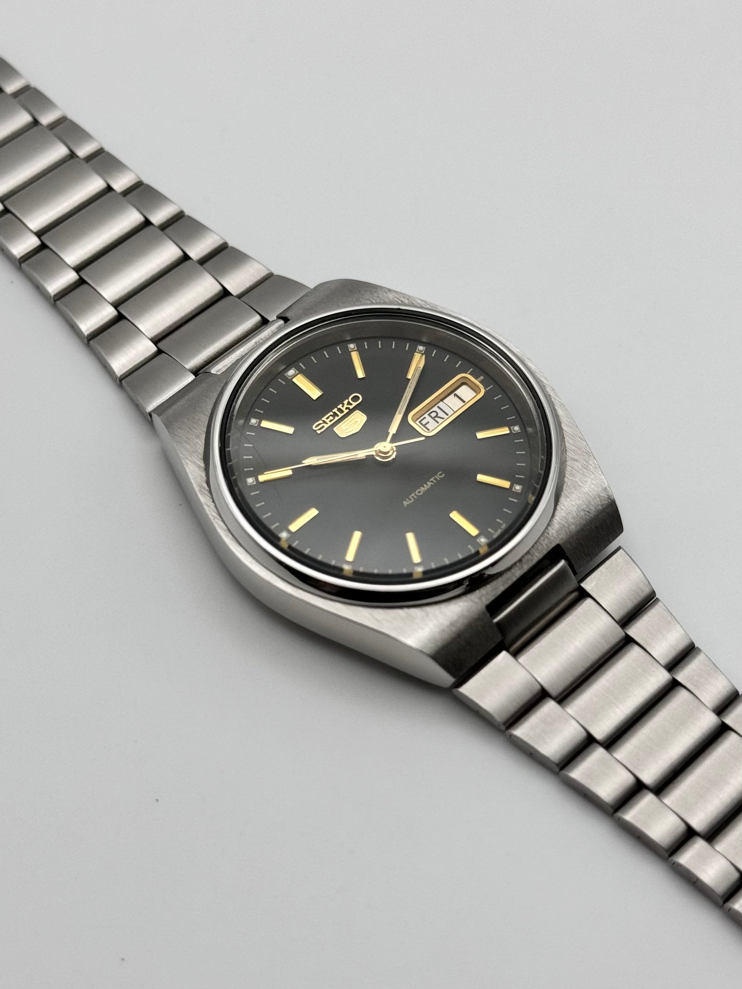 Seiko 5 Automatic 7009-3130