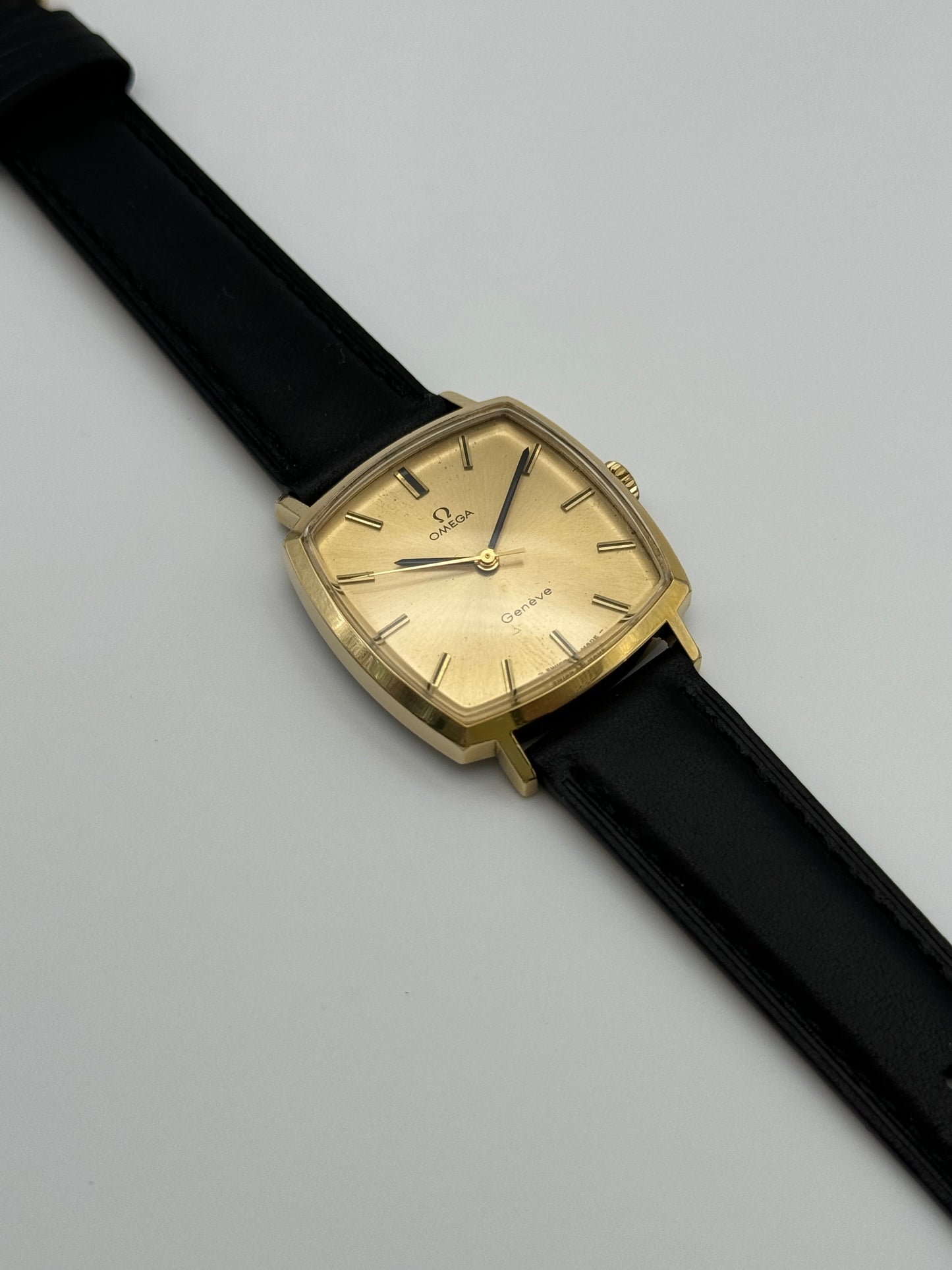 Omega Geneve Manual Wind 131.0042