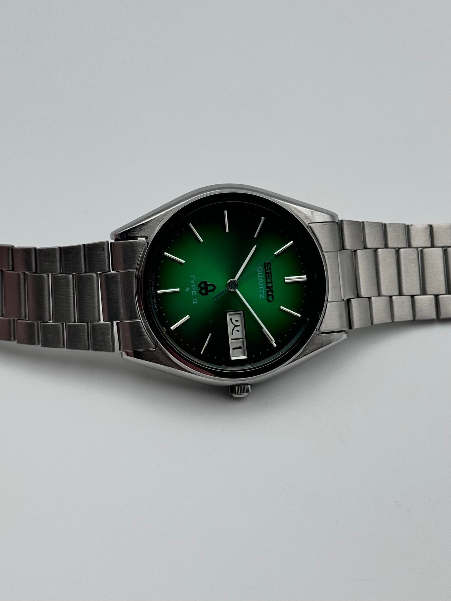 Seiko Type II Quartz JDM - 8222-6030 - Rare Green Dial