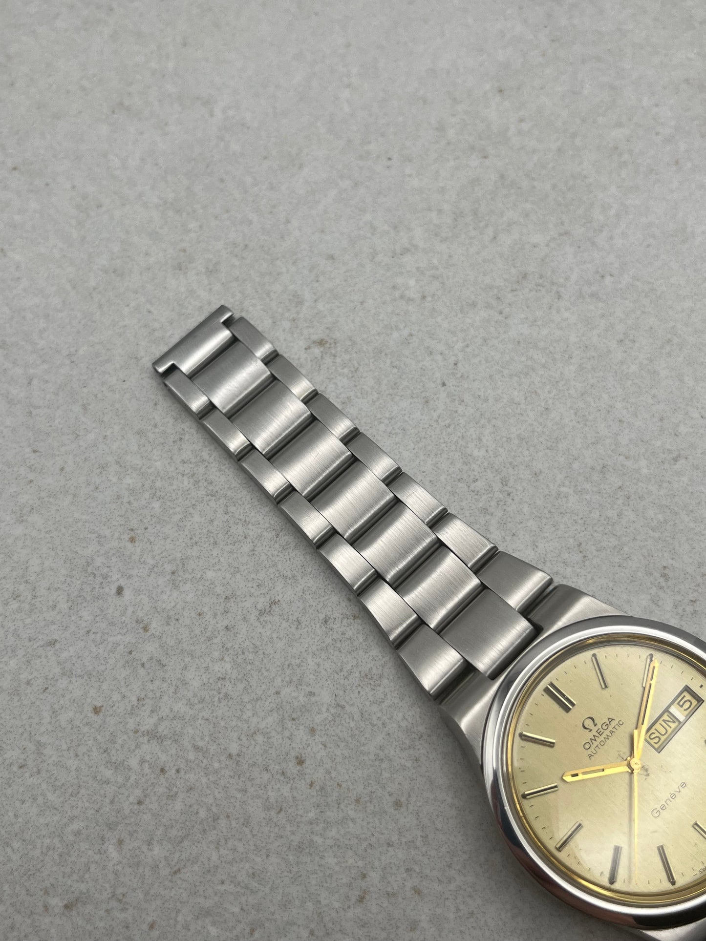 Omega Geneve Automatic Day-Date 166.0174