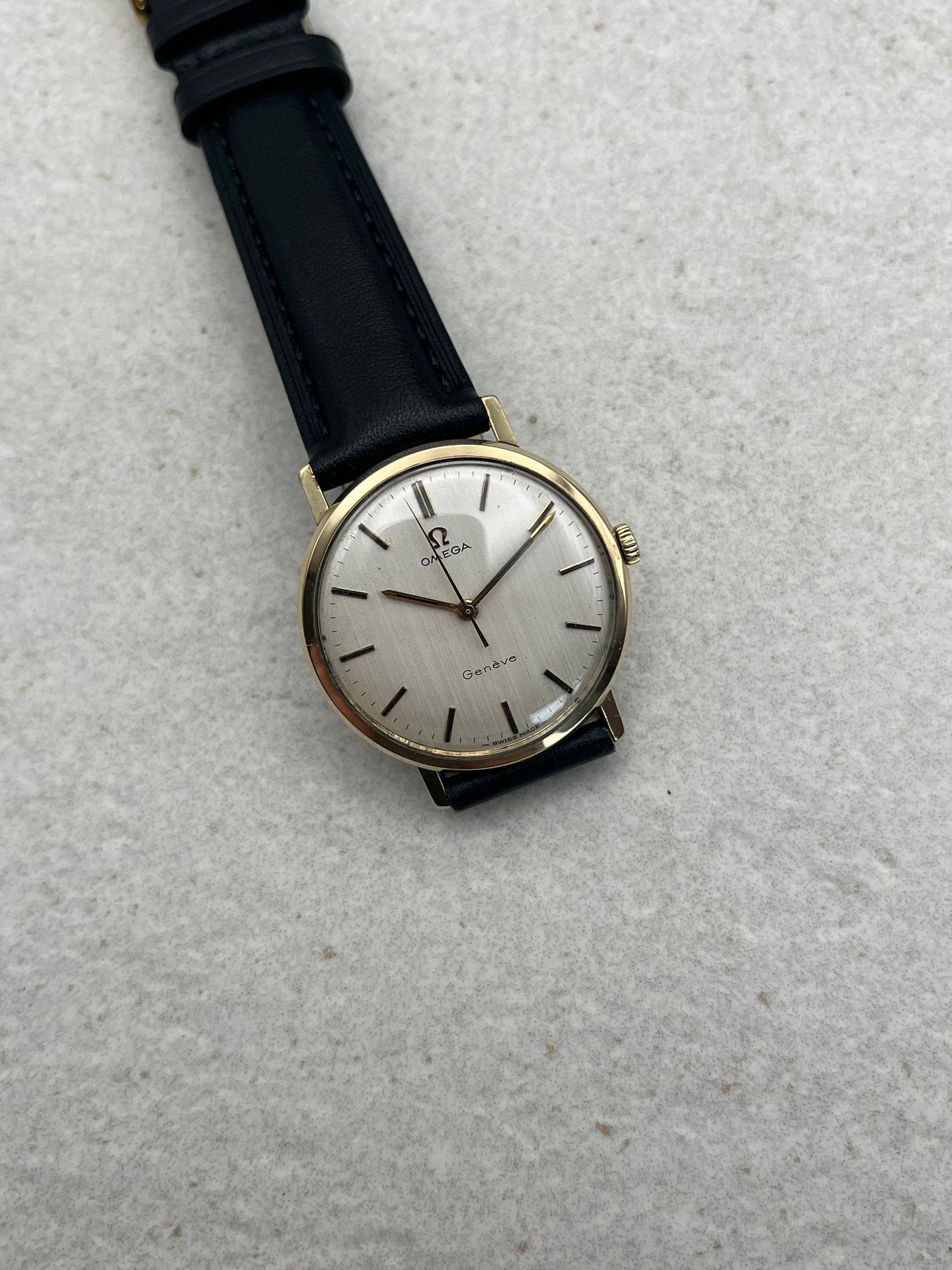 Omega Geneve Manual Wind 9ct Gold 131.25016