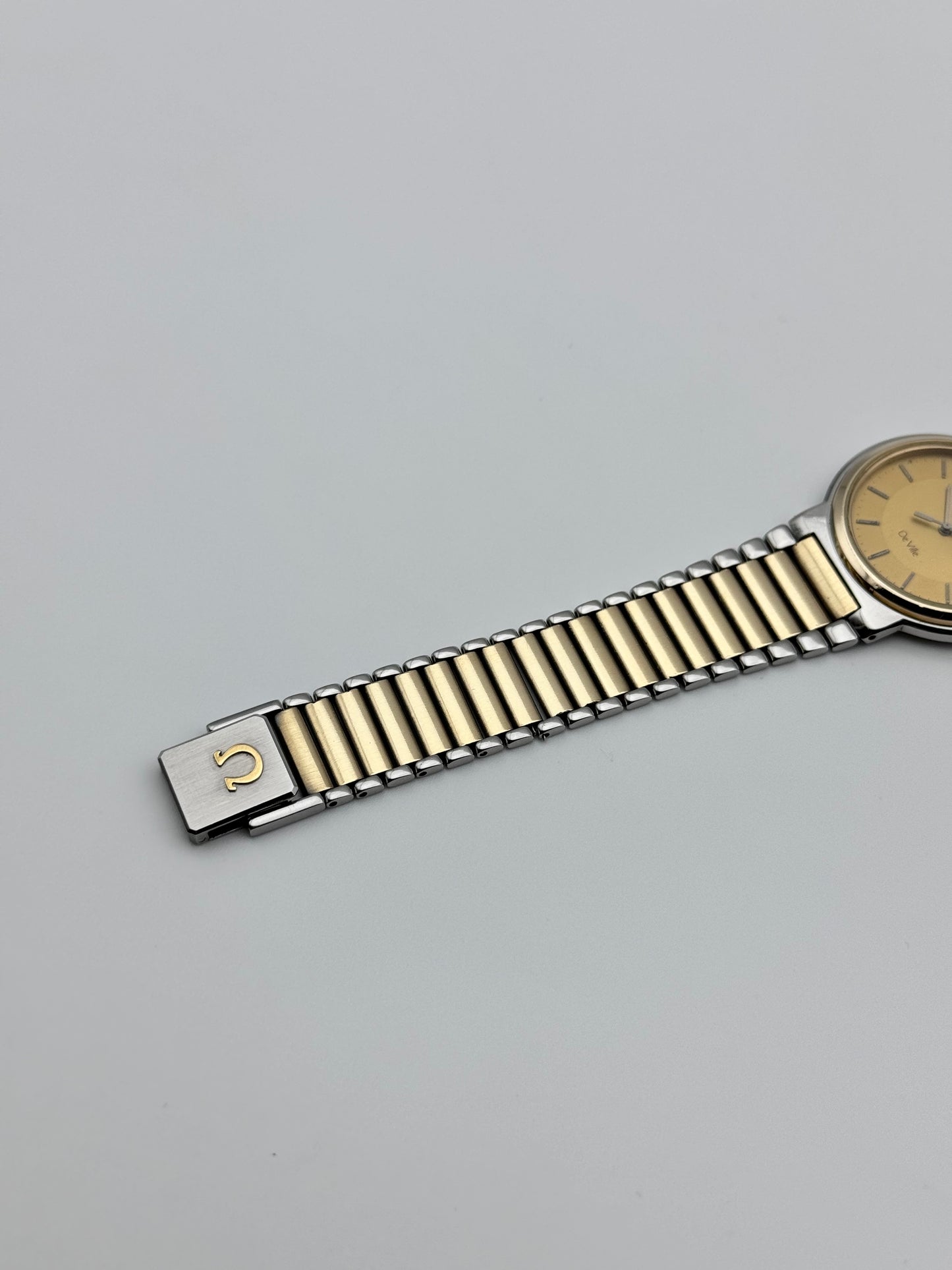 Omega De Ville Quartz Date 196.0256  - Original Bracelet