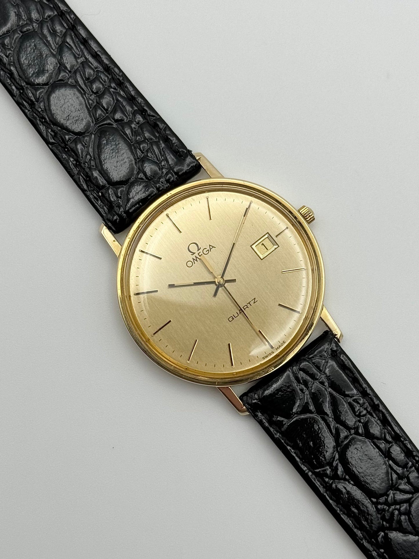 Omega Quartz 9ct Solid Gold Calibre 1430