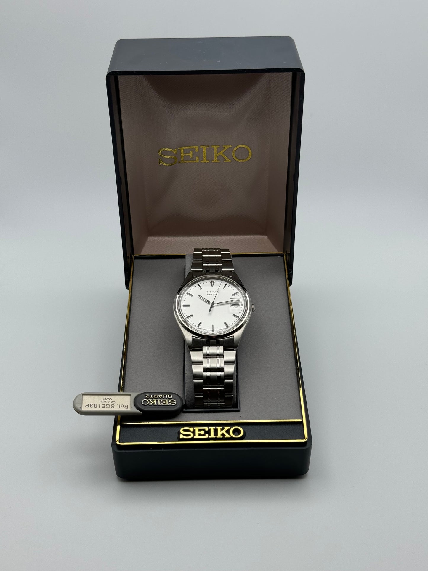 Seiko Quartz Date 7N42-8A30 - New Old Stock - Boxed