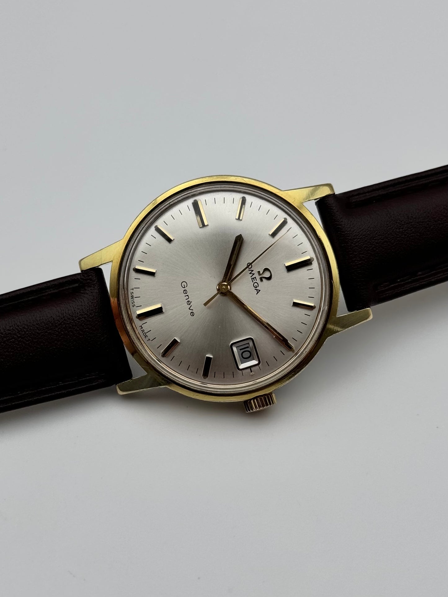 Omega Geneve Manual Wind - 136.070