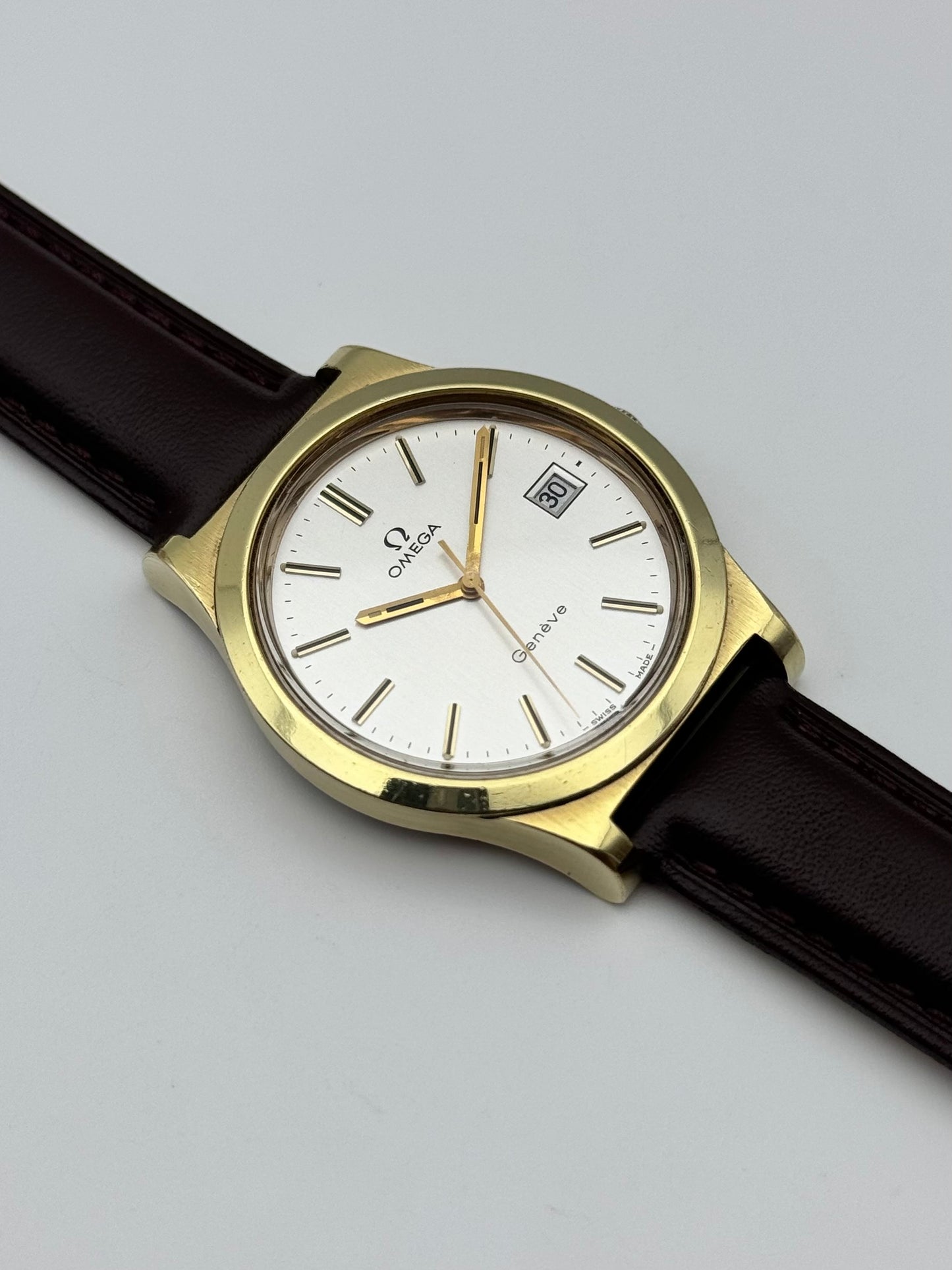 Omega Geneve Manual Wind - 136.0102 - Jumbo