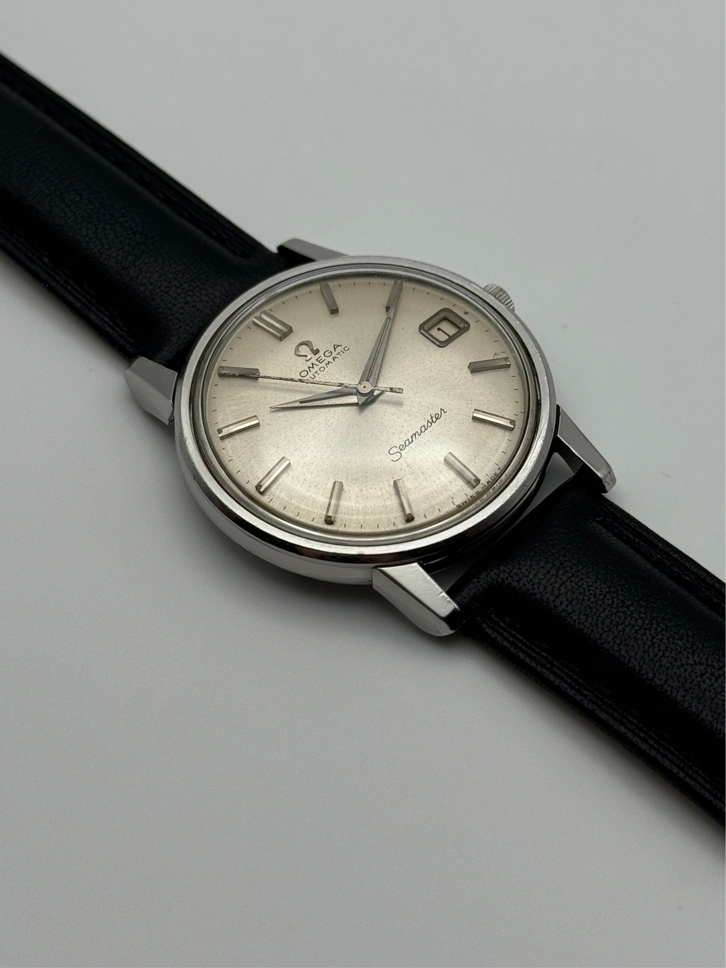 Omega Seamaster Automatic Date 166.003