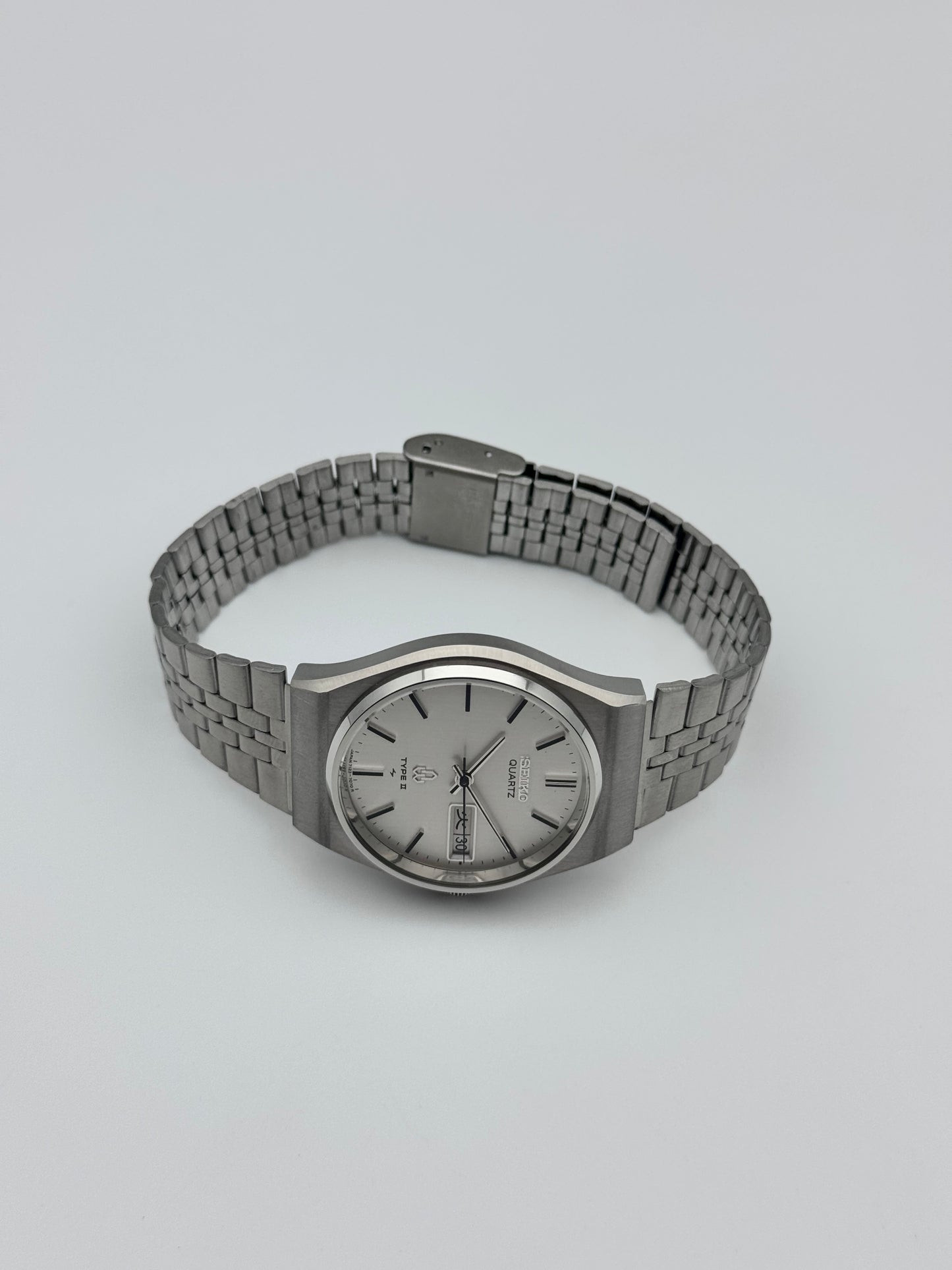 Seiko Type II Quartz JDM Day-Date - 7123-7070