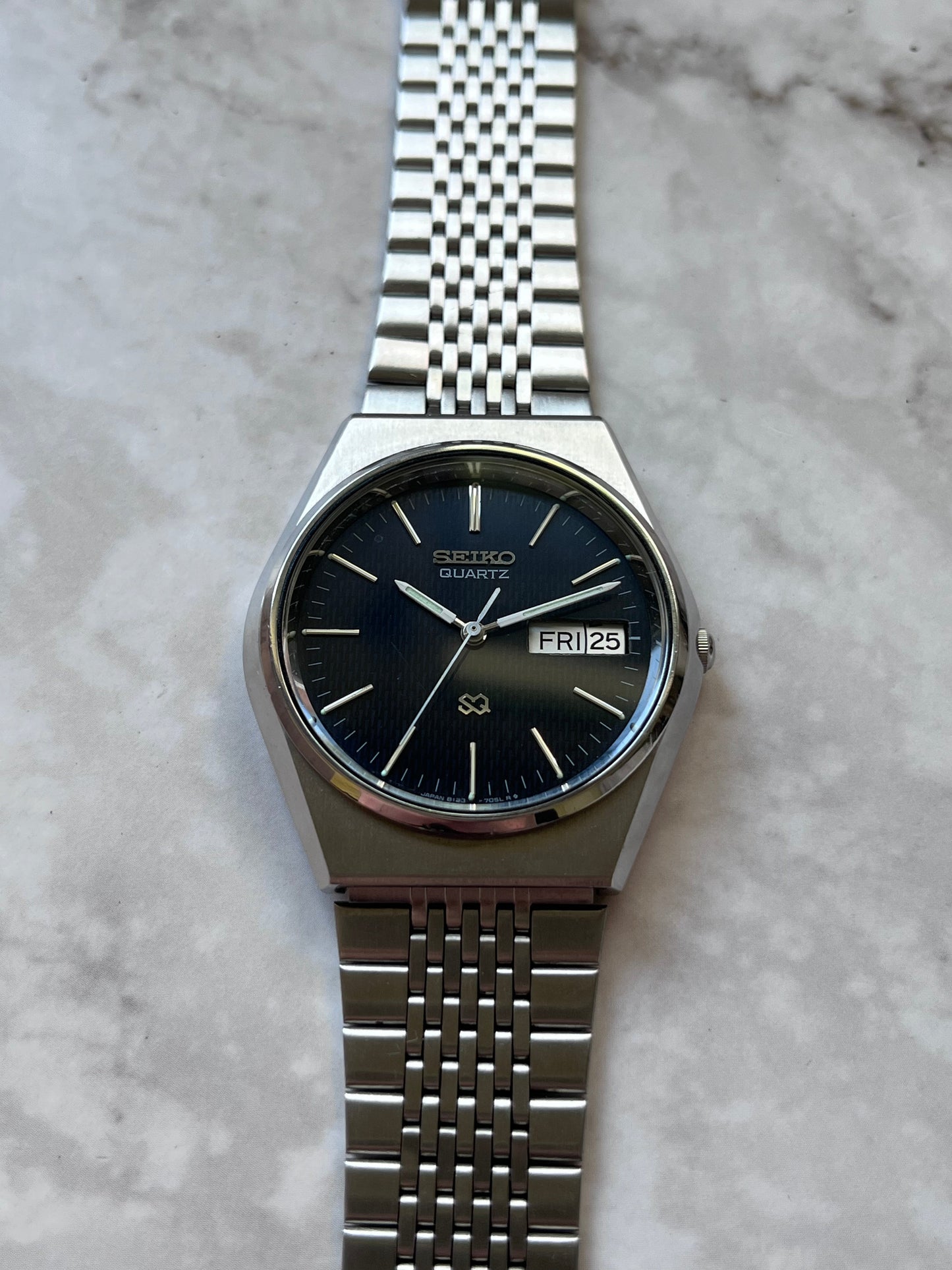 Seiko SQ Quartz 8123-7040