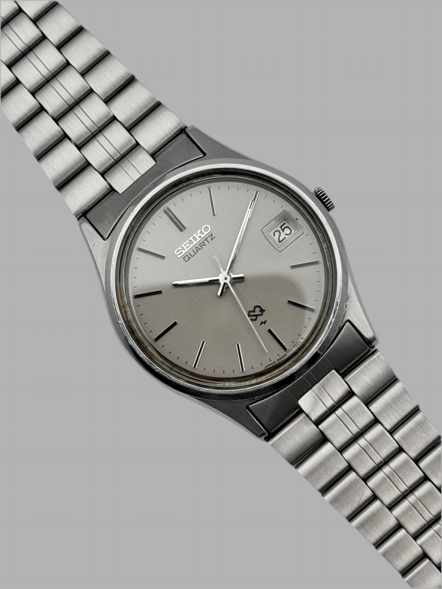 Seiko SQ Quartz Date 6922-7000