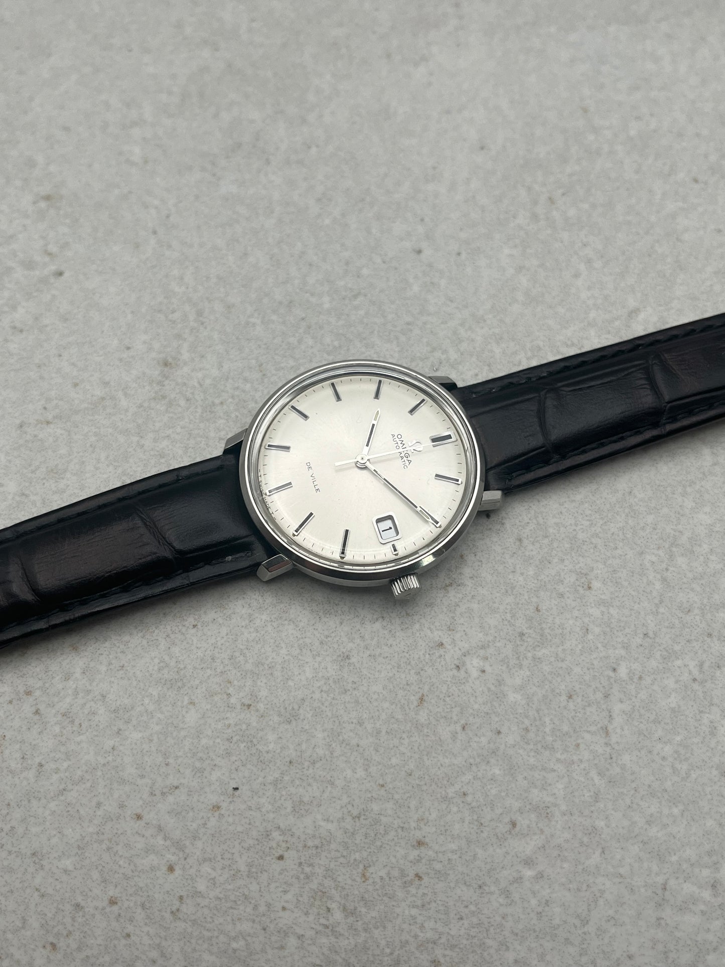 Omega De Ville Automatic Date 166.033