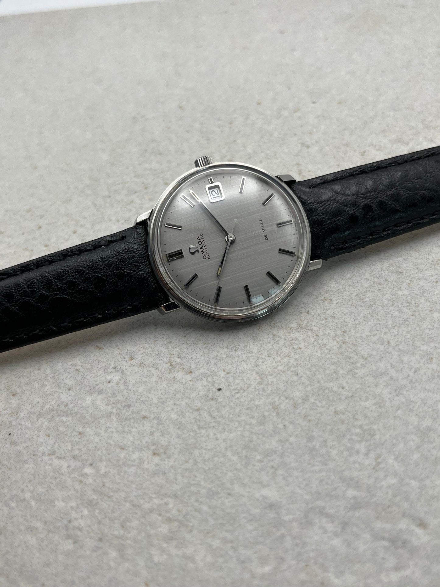 Omega De Ville Automatic Date 166.033