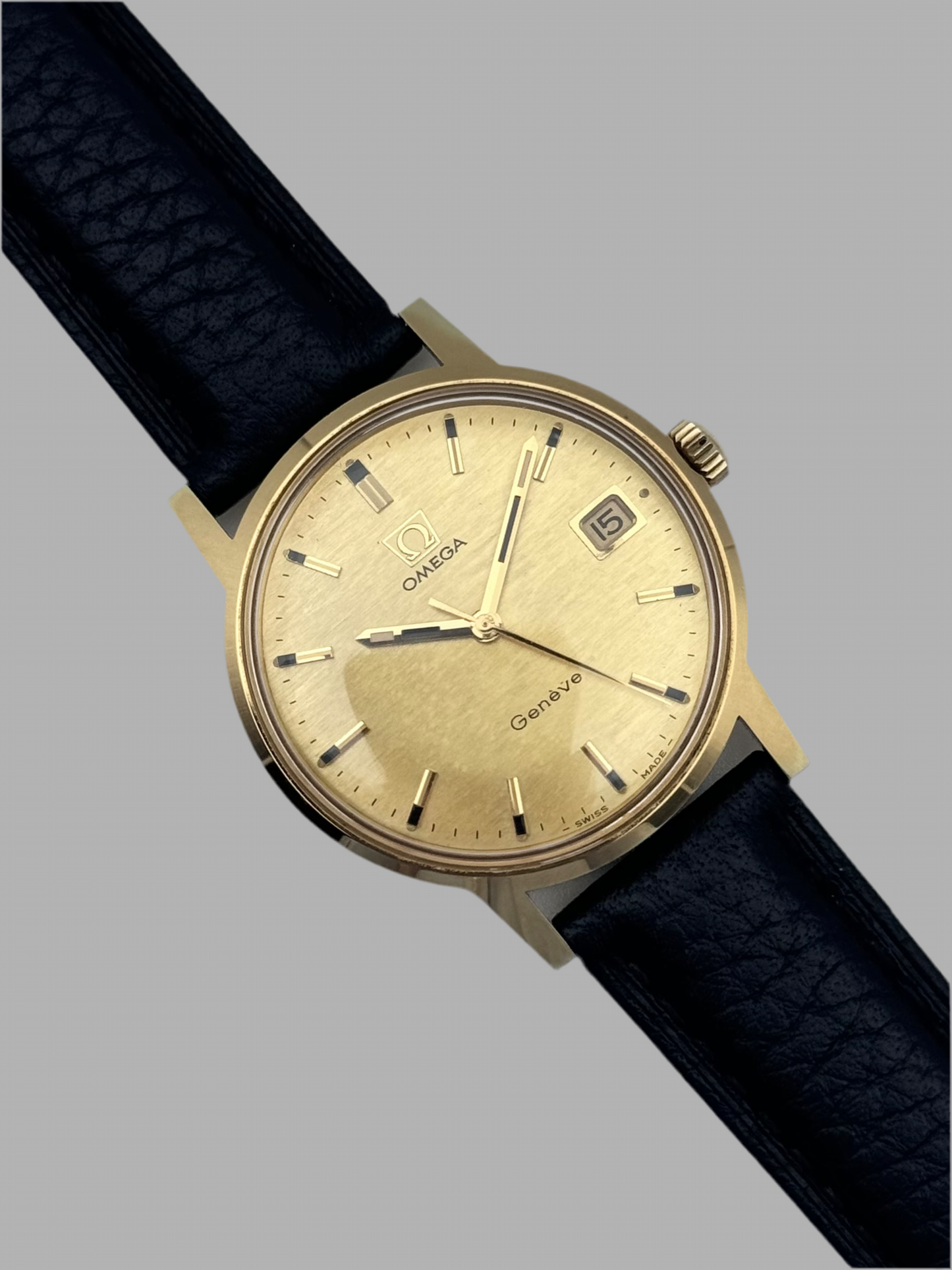 Omega Geneve Manual Shantung Dial - 136.070