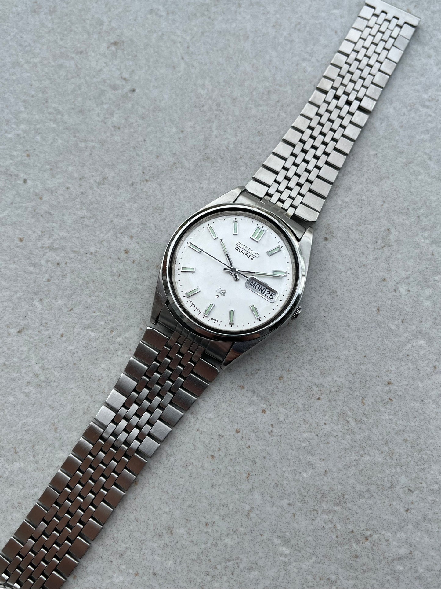 Seiko SQ Quartz 7546-8360