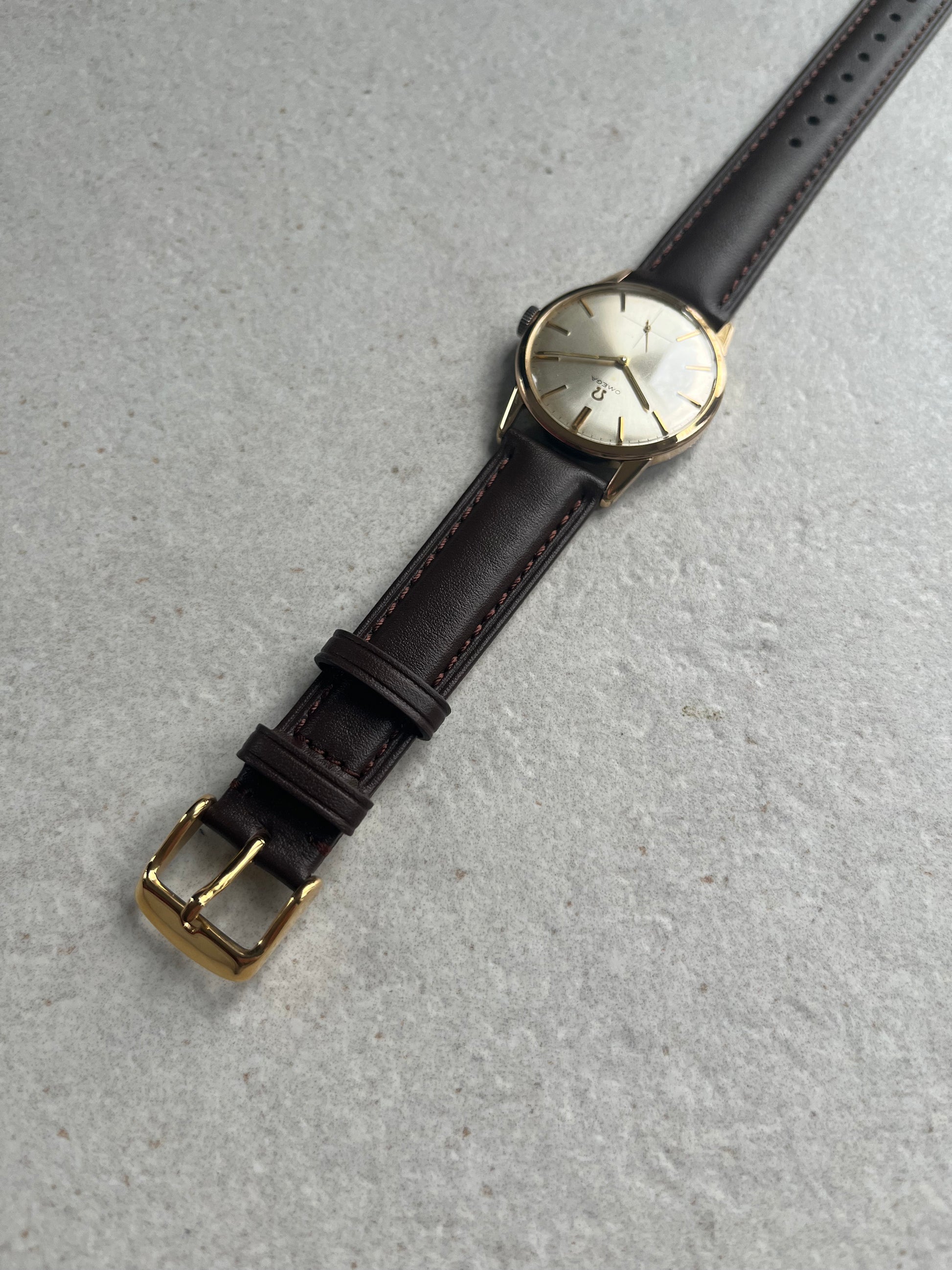 Vintage omega hot sale small seconds