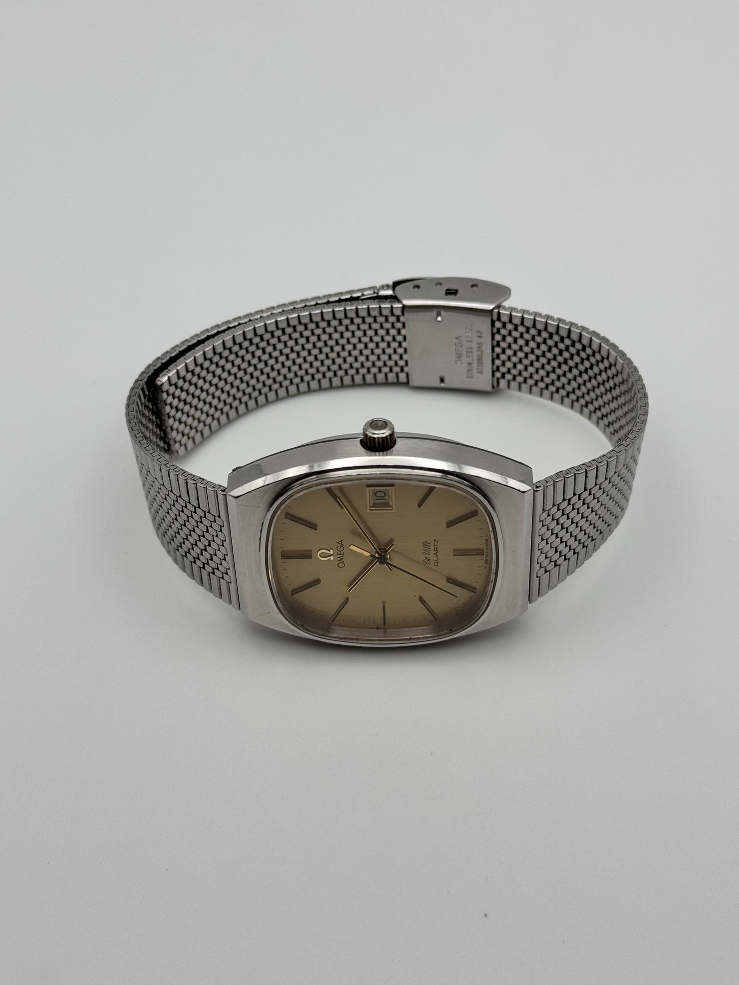 Omega DeVille Quartz Date 192.0027