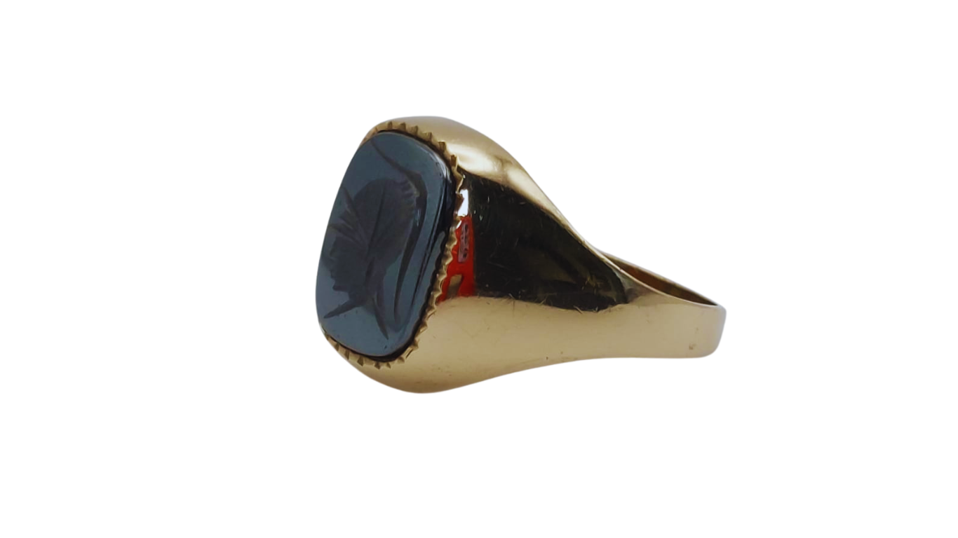 9ct Gold Signet Ring Set With Hematite Centurion