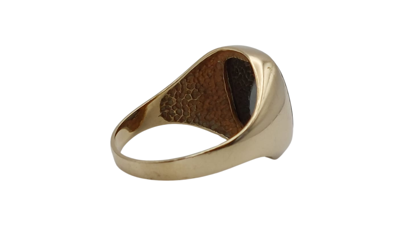 9ct Gold Signet Ring Set With Hematite Centurion