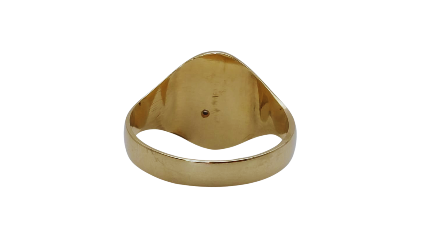 9ct Gold Engraved Signet Ring With A Diamond