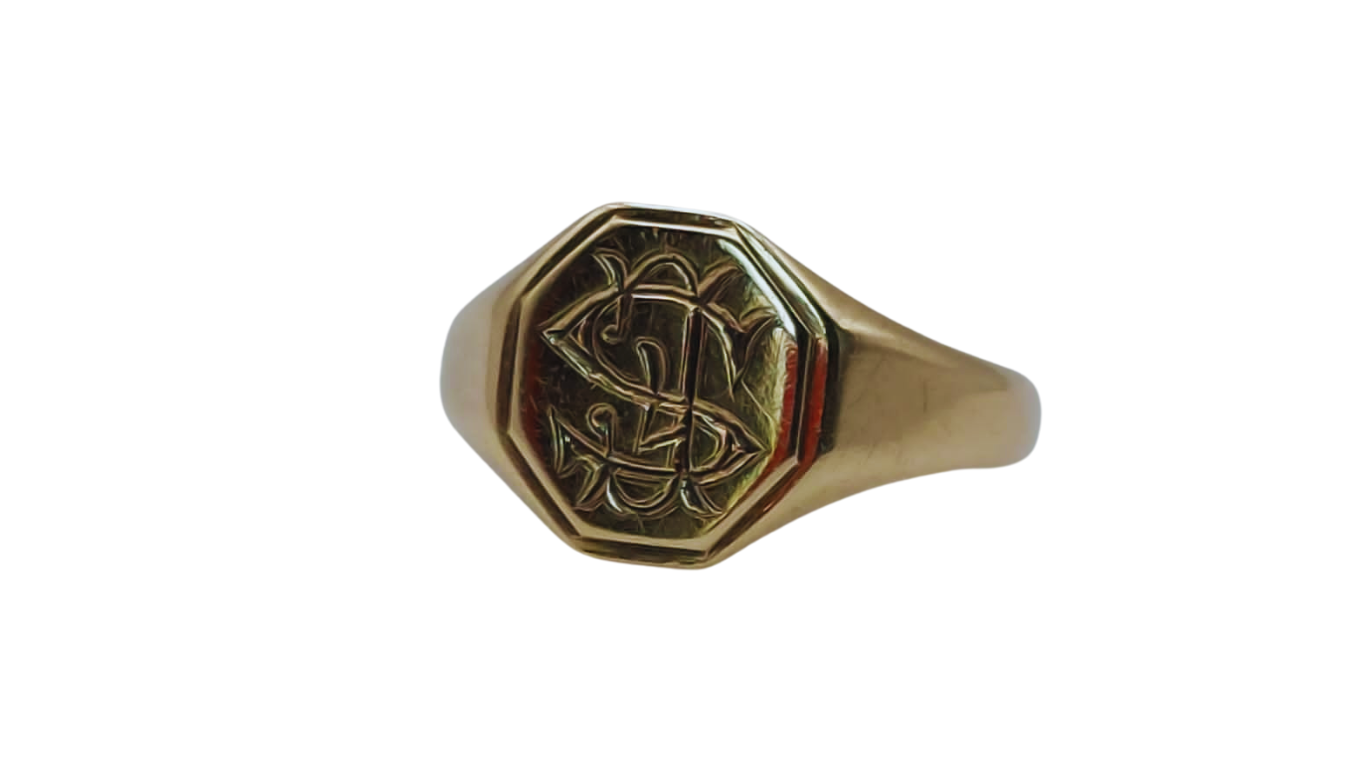 9ct Gold Gold Signet Ring With Inscription C S