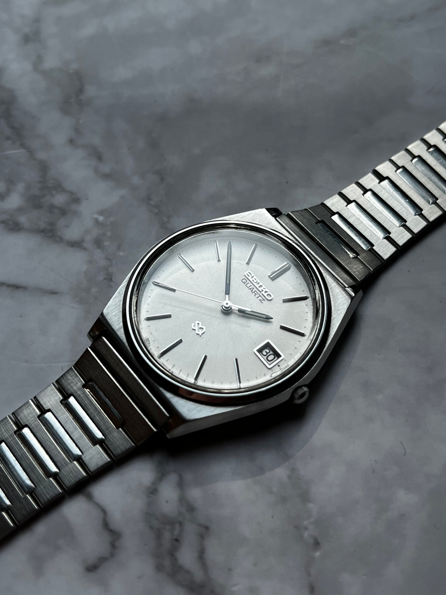 Seiko SQ Quartz 8122-7010