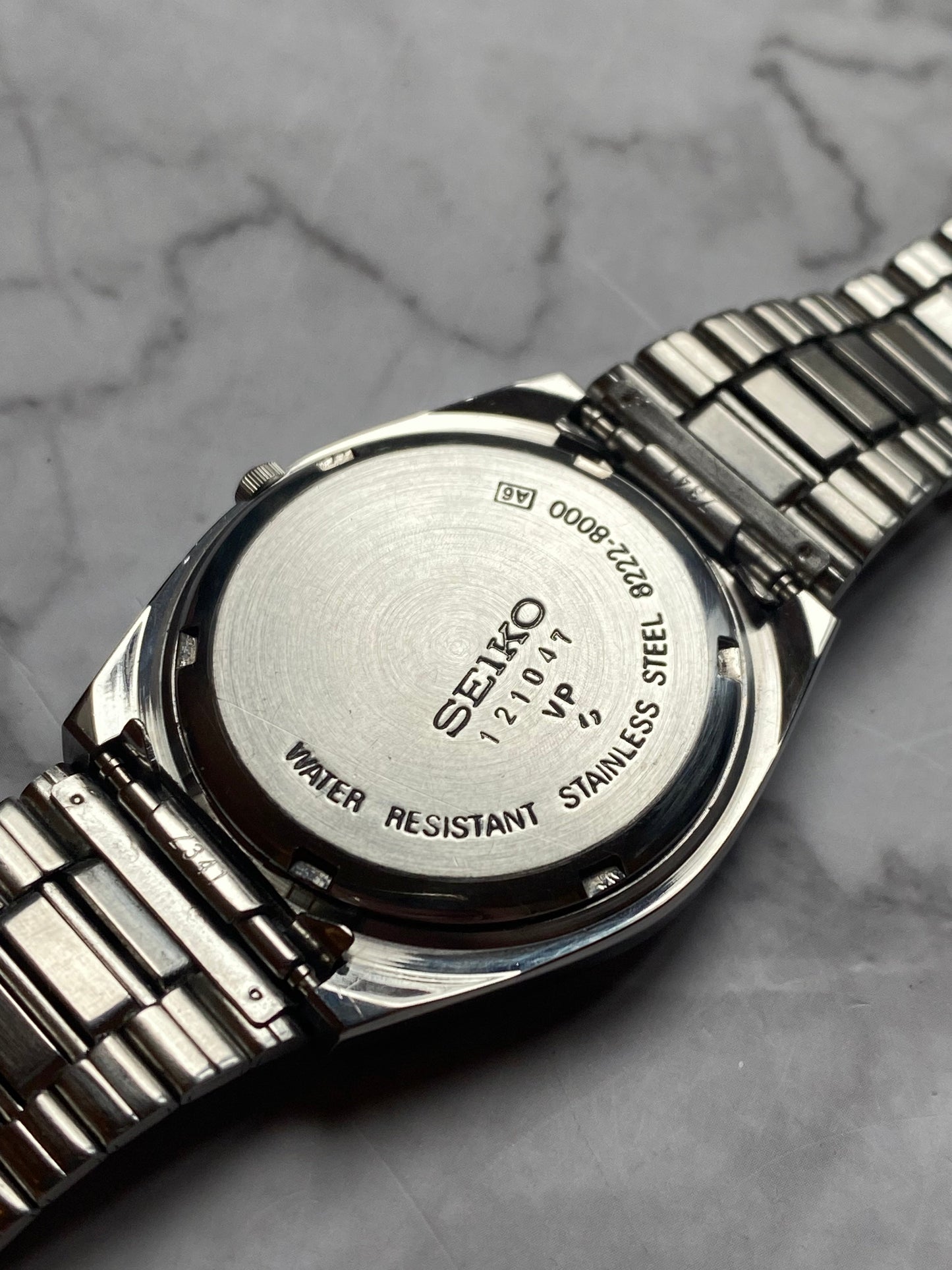 Seiko SQ Quartz 8222-8000